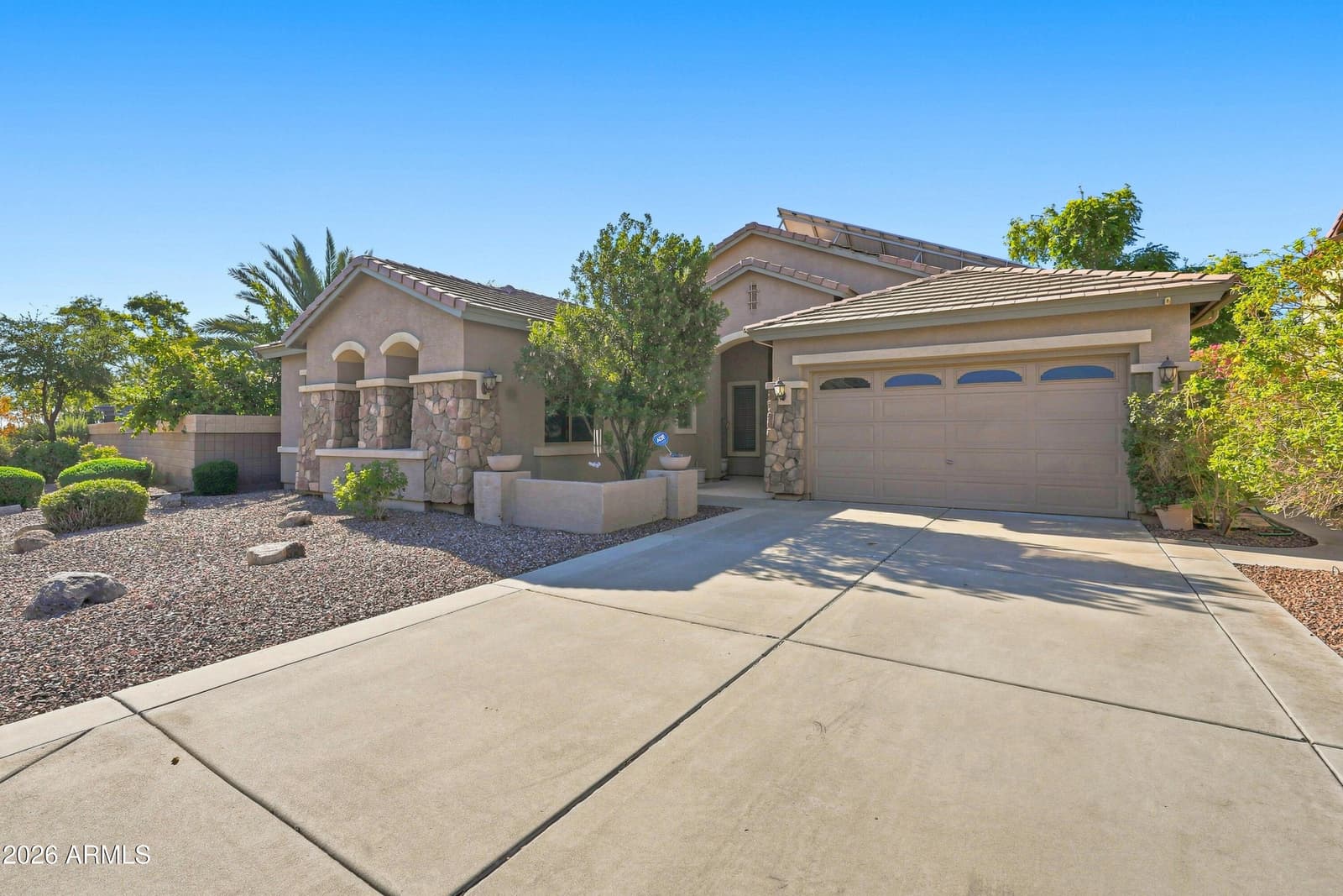 13511 W Monterey Way, Avondale, AZ 85392 — photo 2 of 38