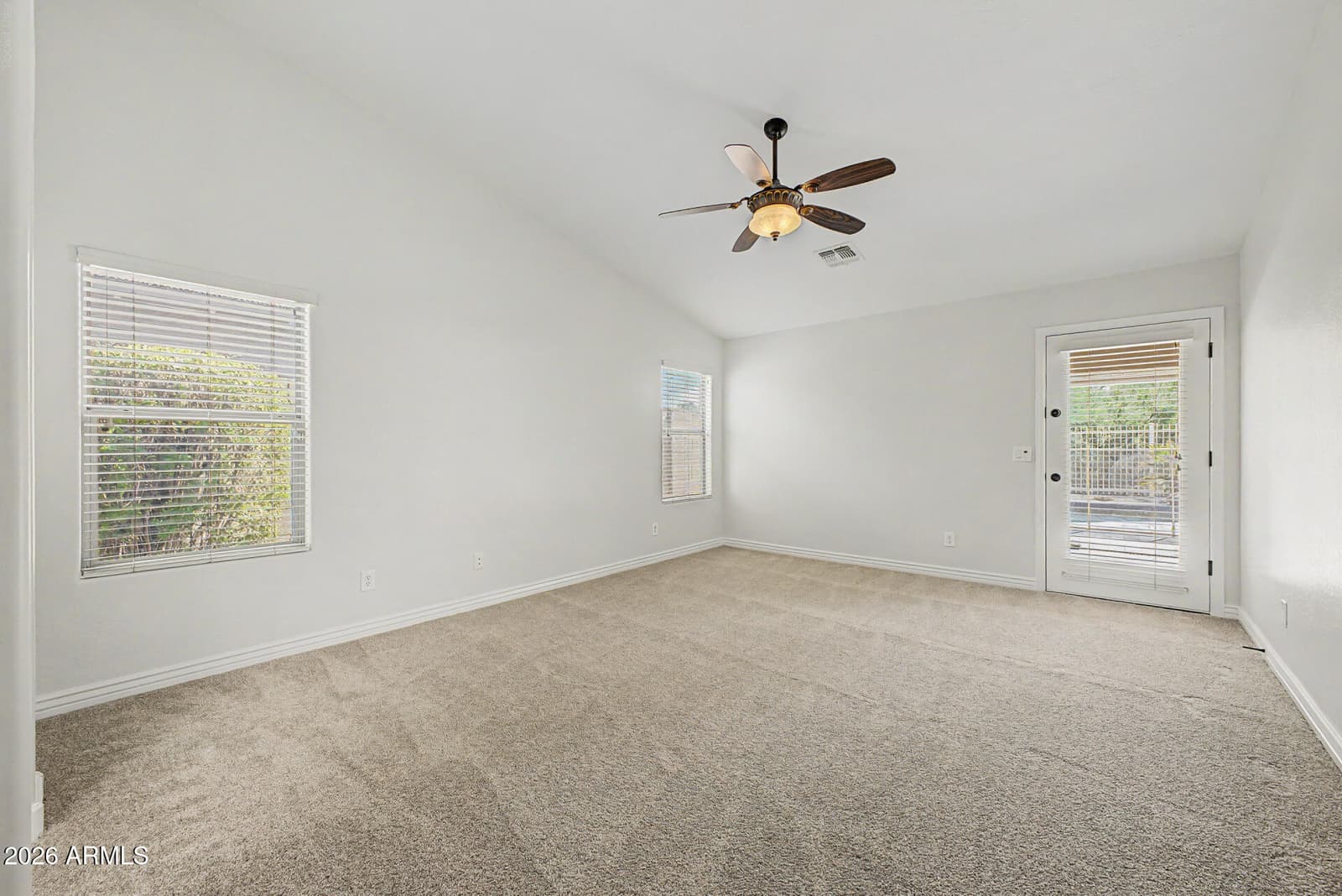 4017 E Hashknife Road, Phoenix, AZ 85050 — photo 16 of 38