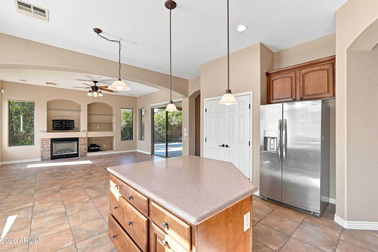13511 W Monterey Way, Avondale, AZ 85392 — photo 10 of 38