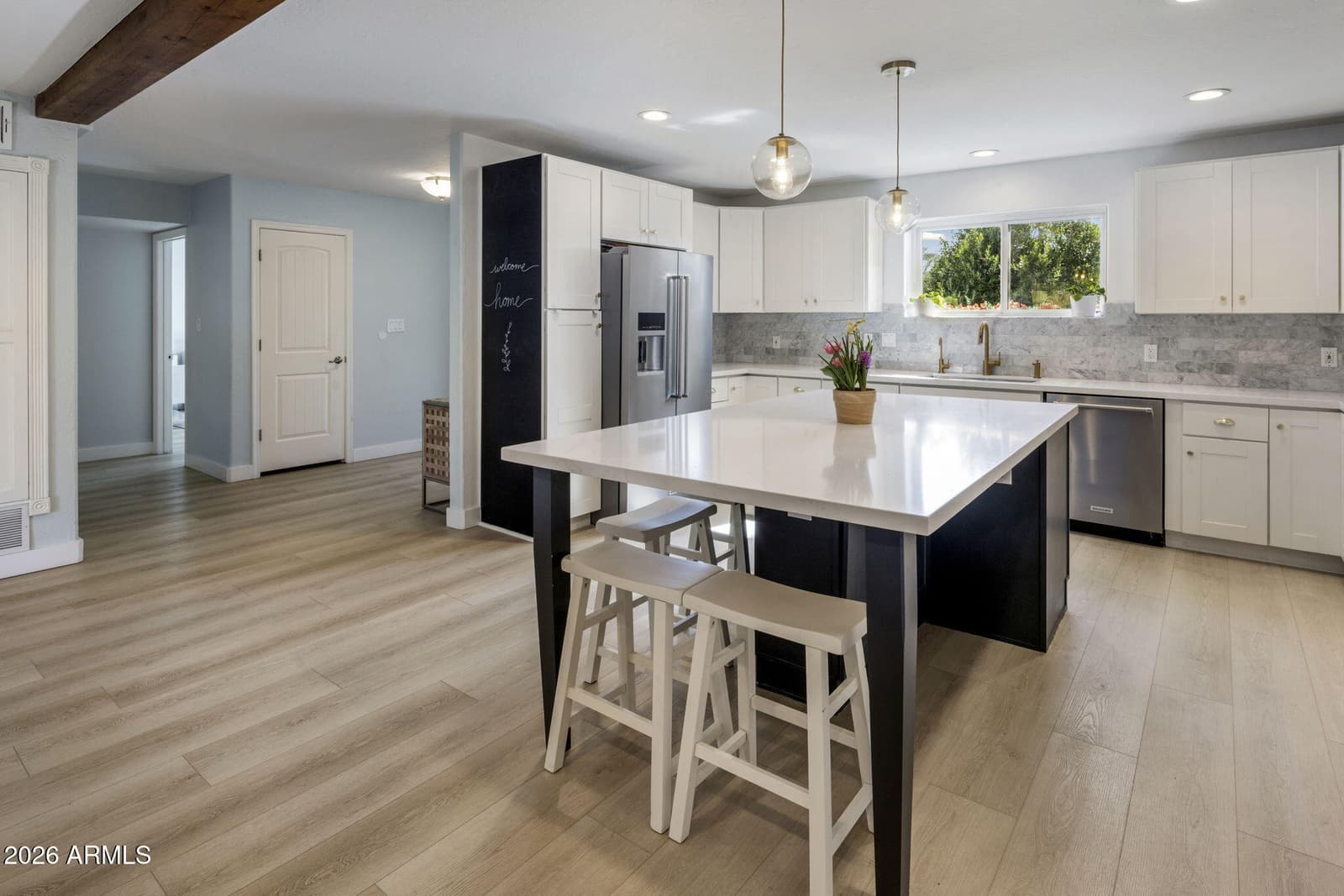 2020 E State Avenue, Phoenix, AZ 85020 — photo 9 of 33