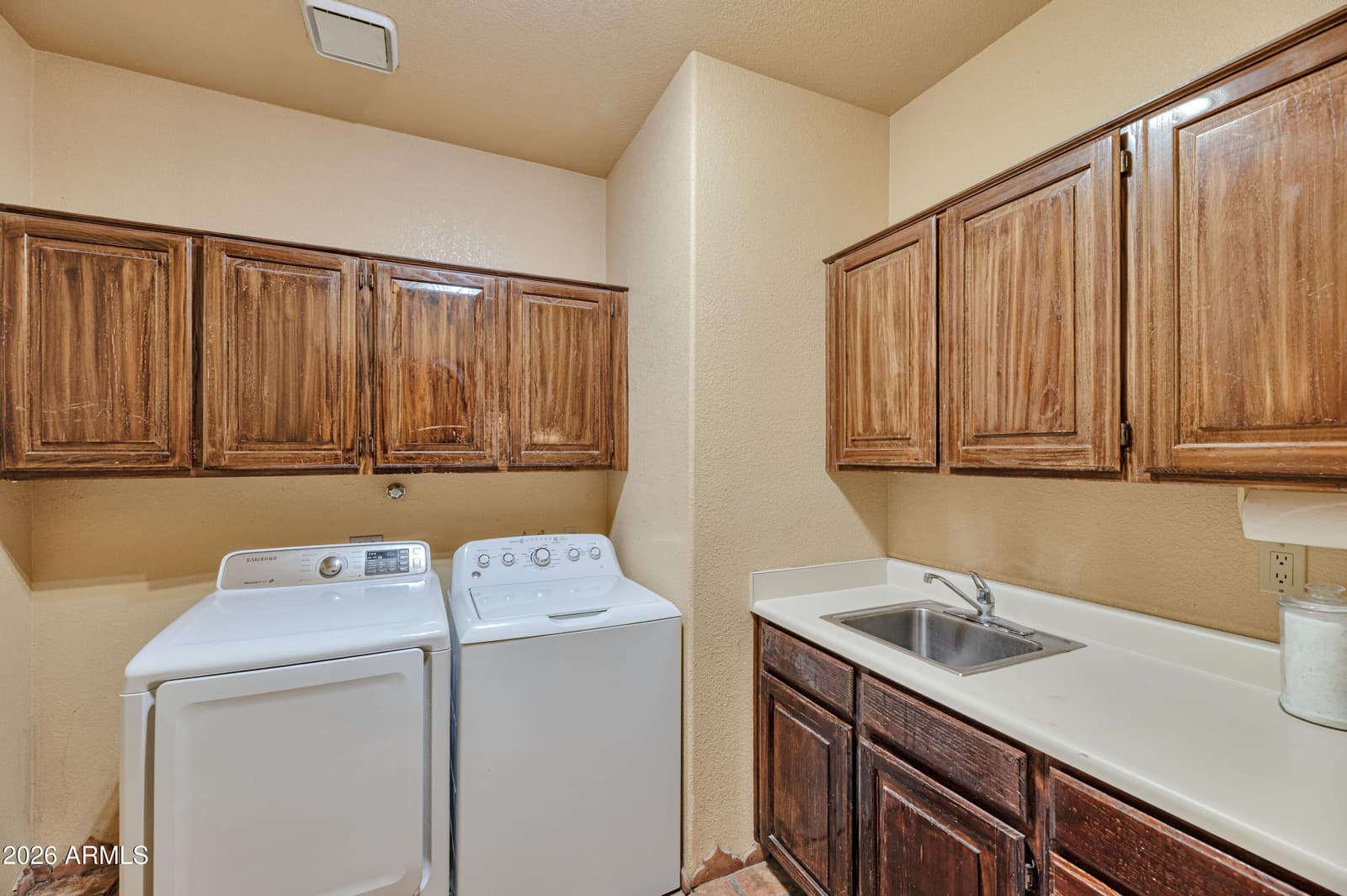 1626 E Mallory Street, Mesa, AZ 85203 — photo 7 of 15