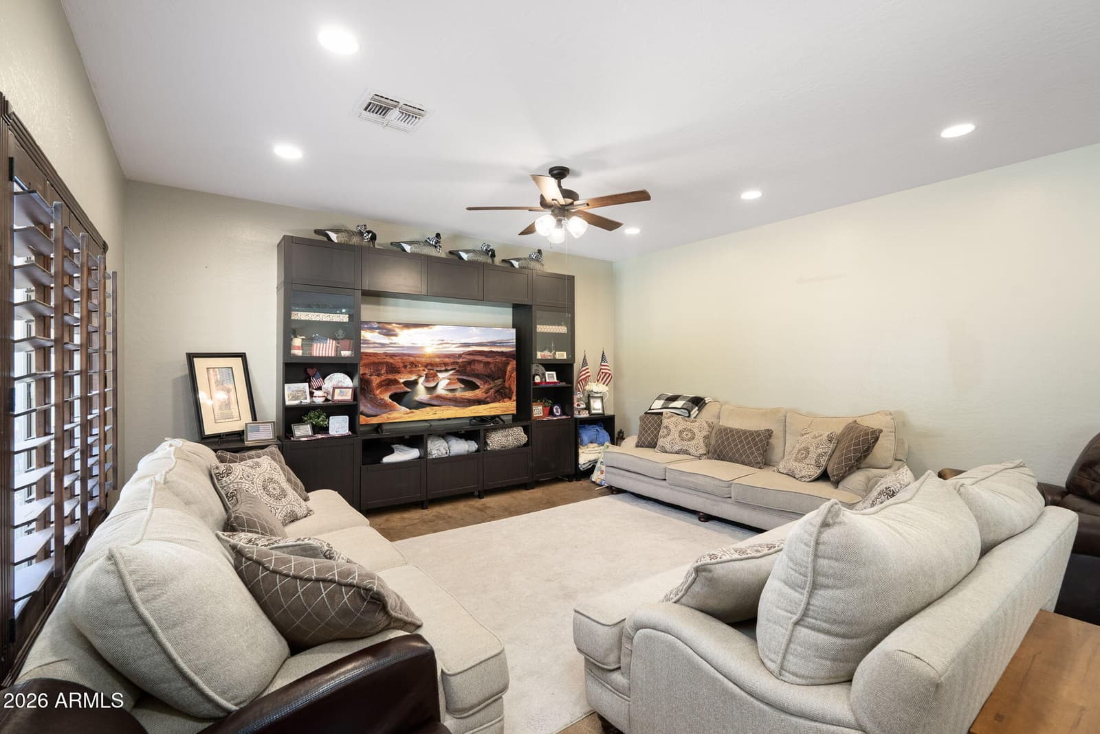 732 S Valle Verde, Mesa, AZ 85208 — photo 13 of 48