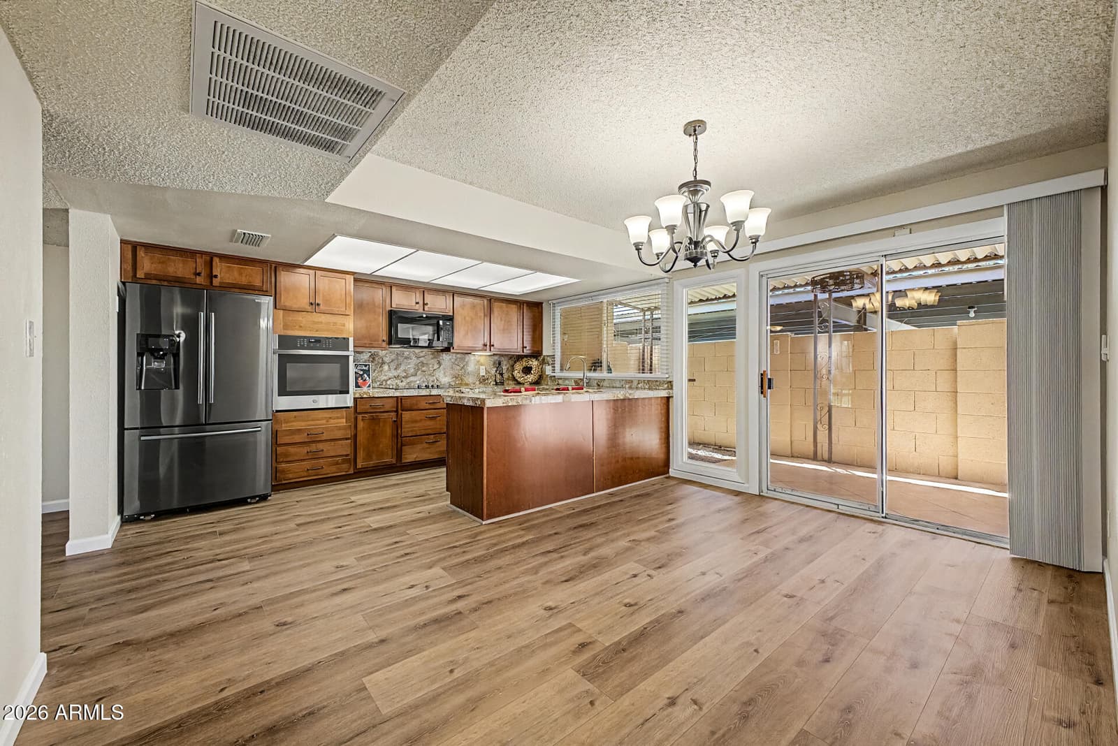 1837 W Stella Lane, Phoenix, AZ 85015 — photo 11 of 44