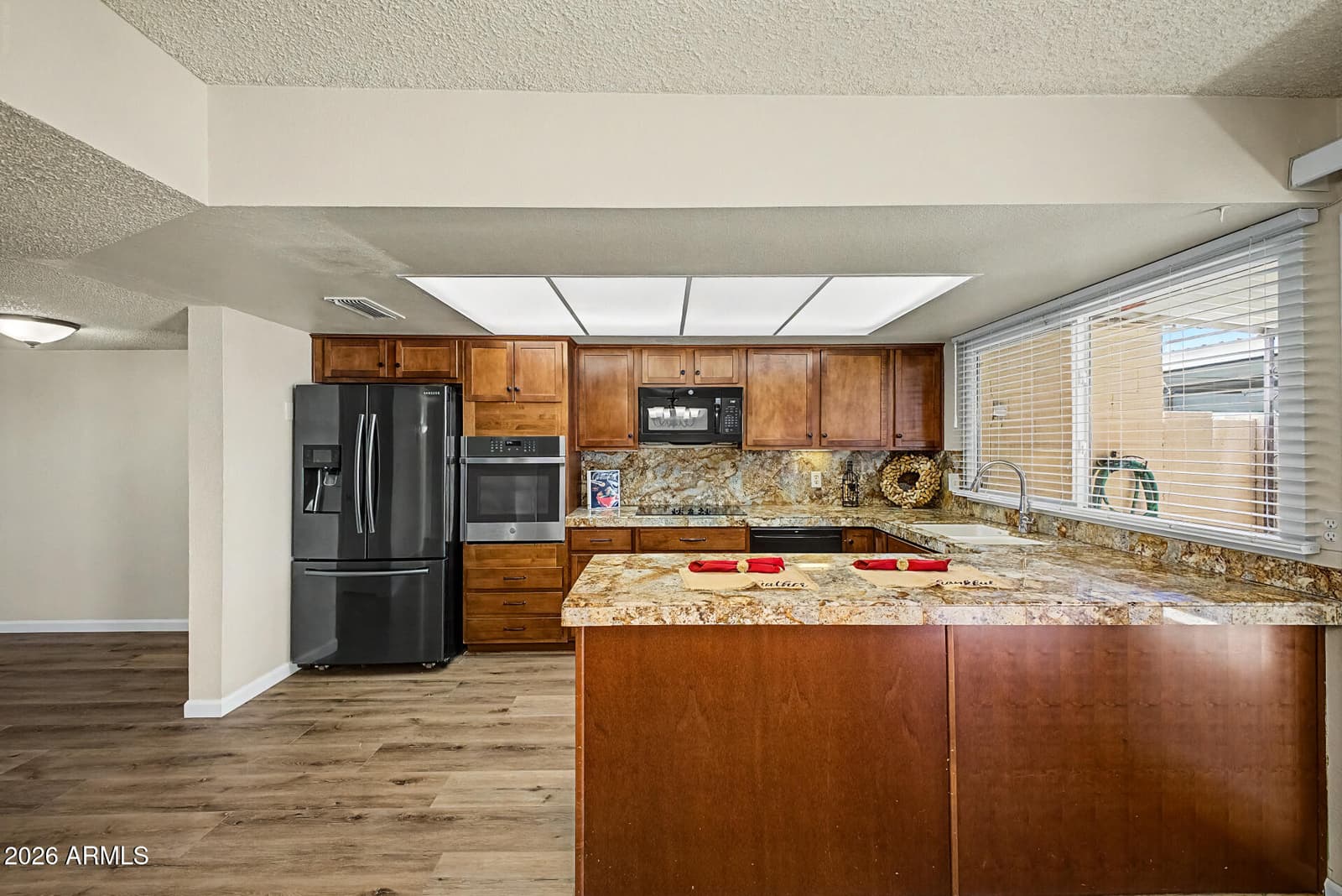 1837 W Stella Lane, Phoenix, AZ 85015 — photo 15 of 44
