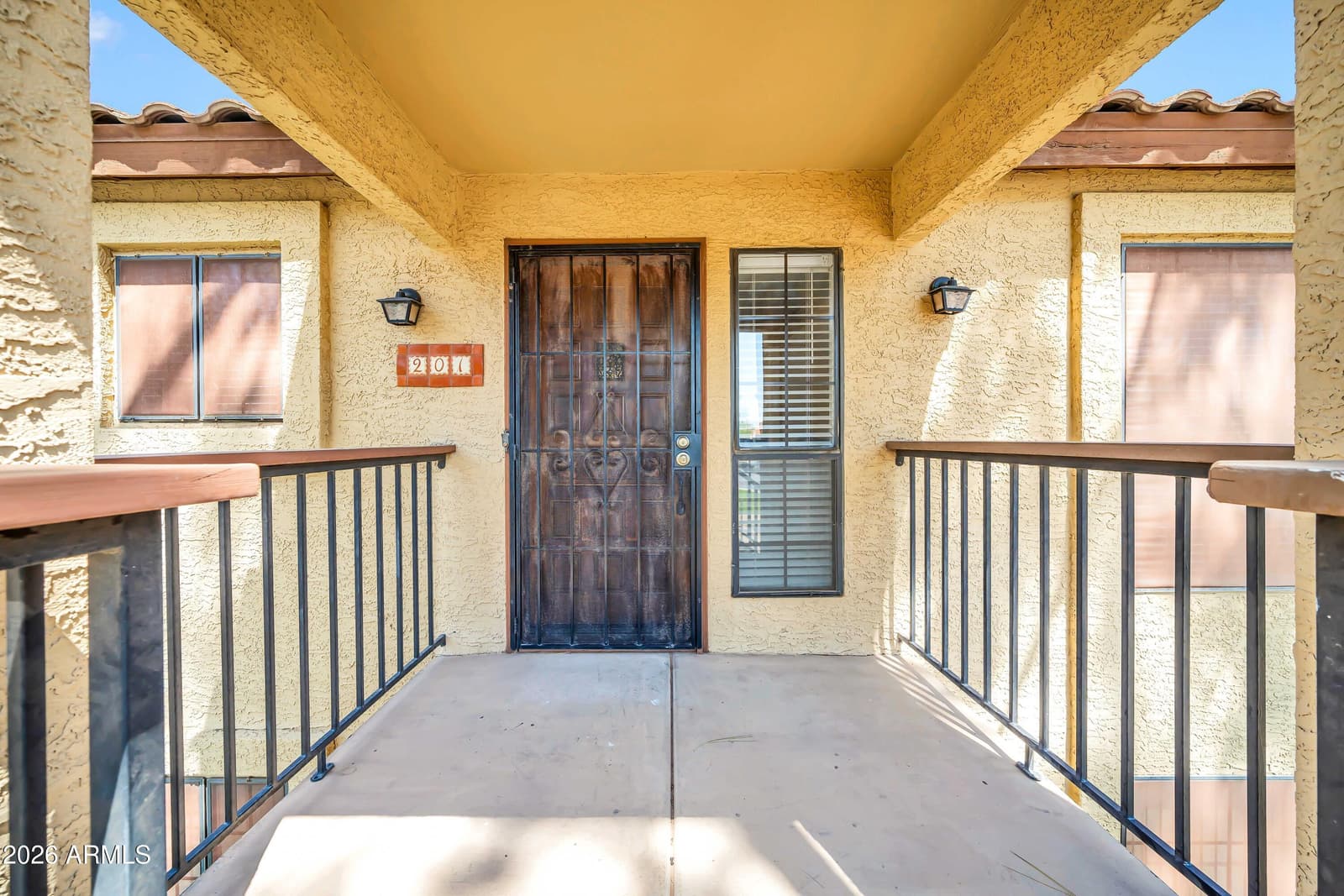 8302 N 21st Drive L201, Phoenix, AZ 85021 — photo 4 of 43