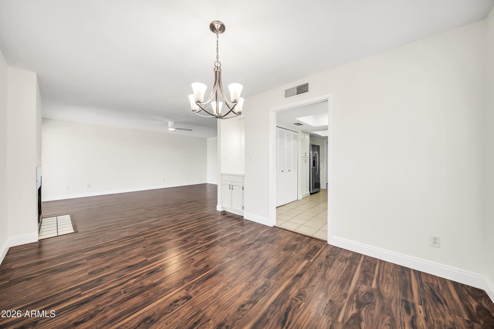 8302 N 21st Drive L201, Phoenix, AZ 85021 — photo 16 of 43
