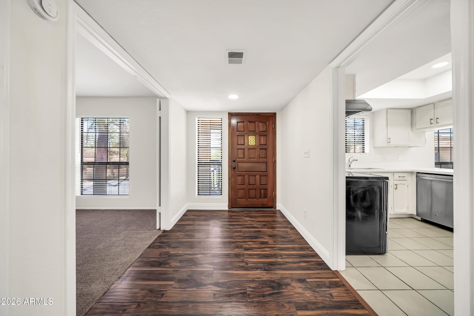 8302 N 21st Drive L201, Phoenix, AZ 85021 — photo 5 of 43