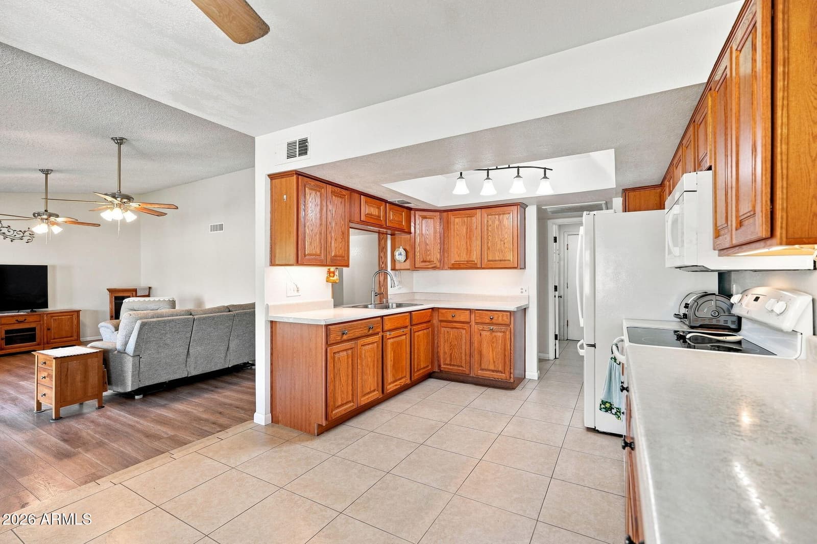 10340 W Hazelwood Avenue, Phoenix, AZ 85037 — photo 3 of 19