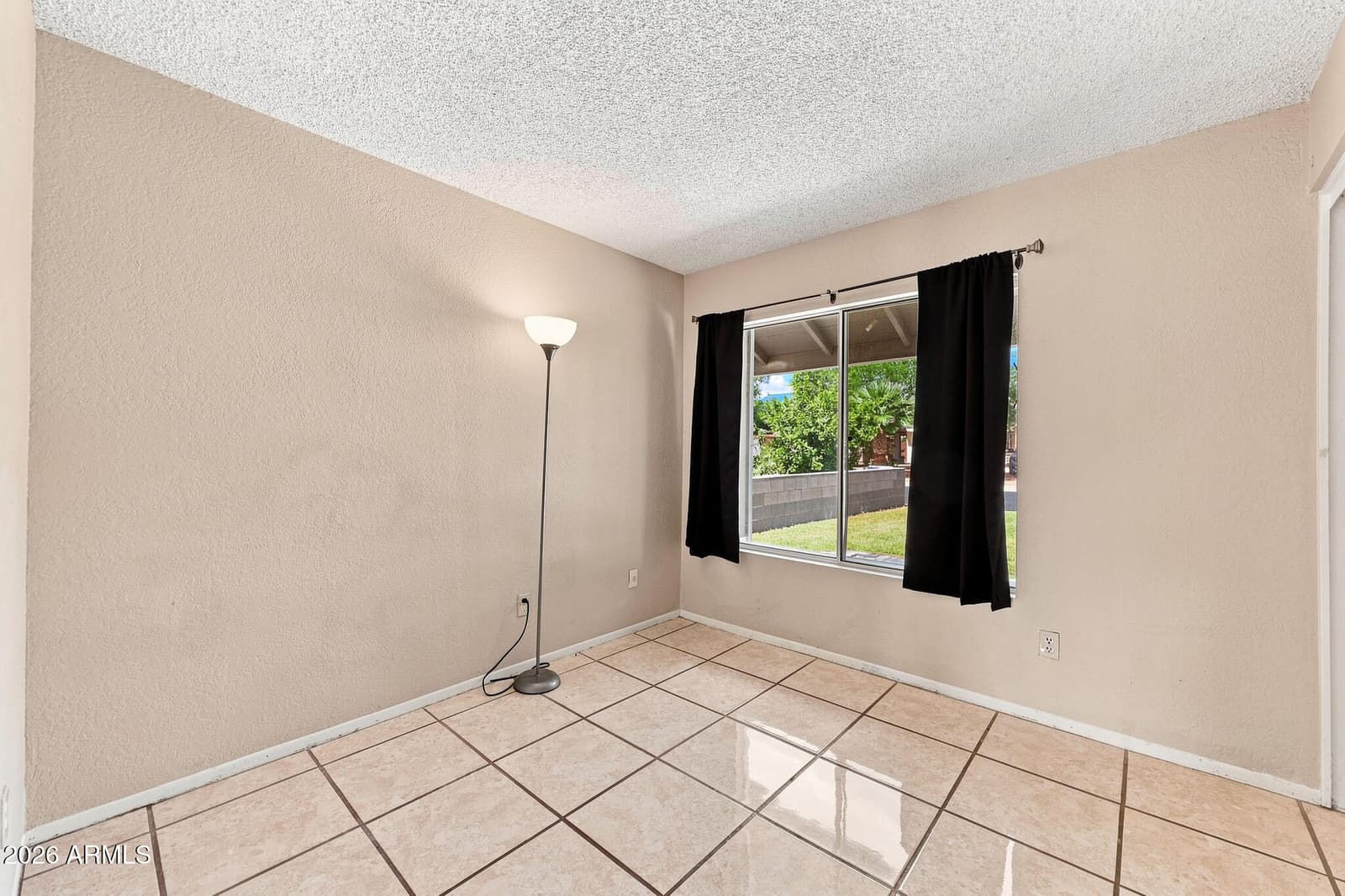 7635 W College Drive, Phoenix, AZ 85033 — photo 15 of 30
