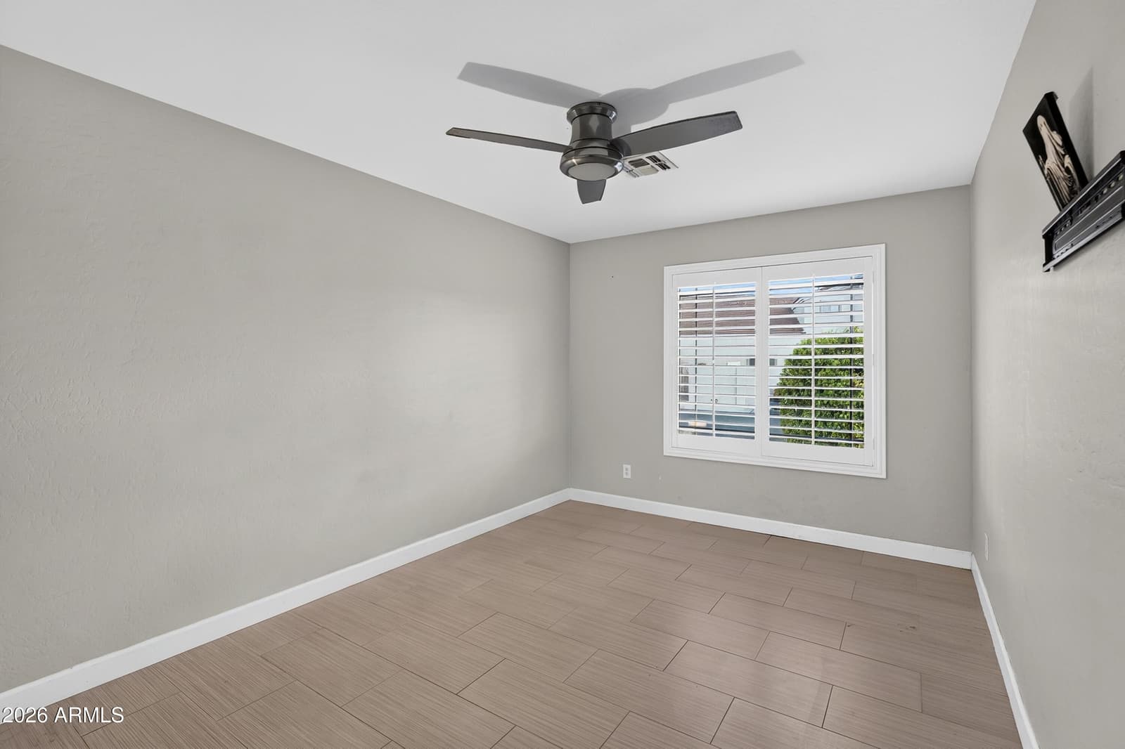 8566 W Keim Drive, Glendale, AZ 85305 — photo 23 of 40