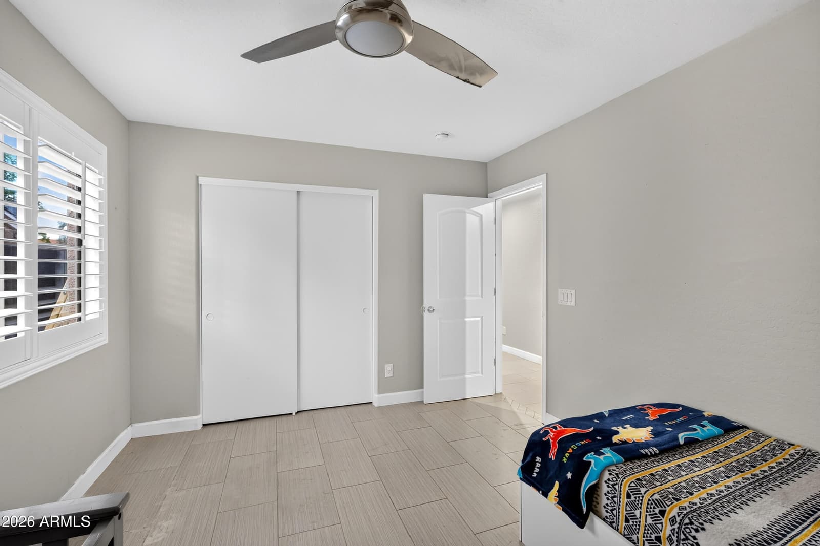 8566 W Keim Drive, Glendale, AZ 85305 — photo 25 of 40