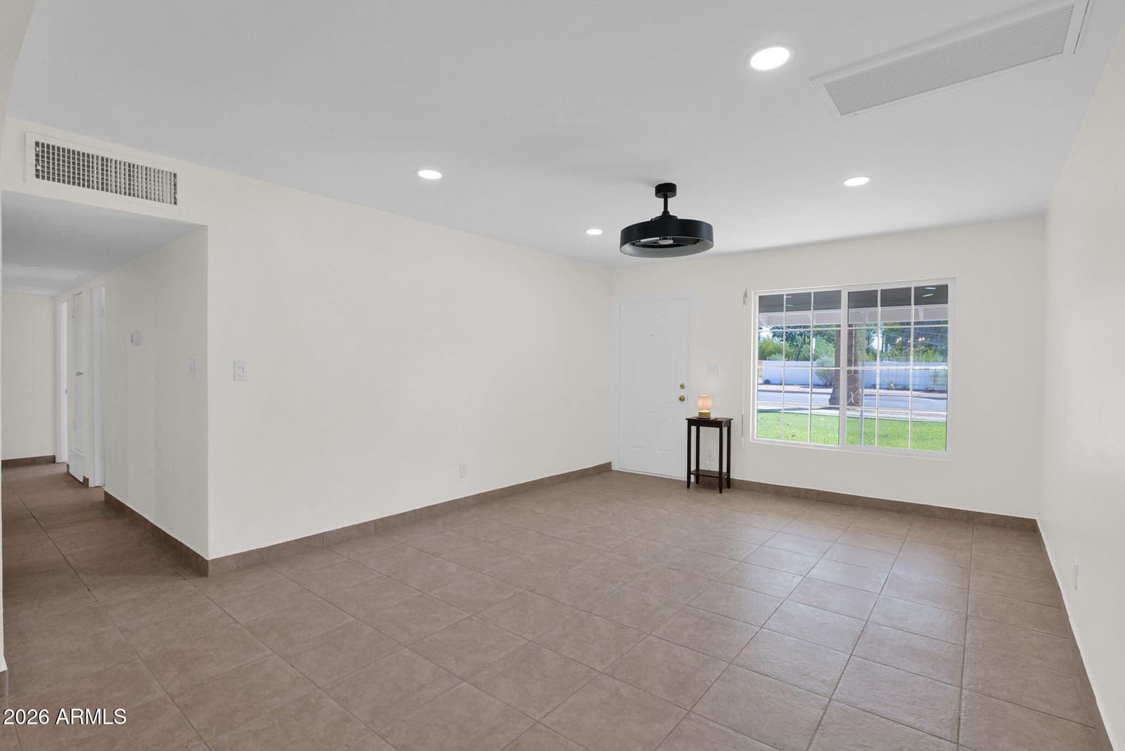 6138 N 15th Avenue, Phoenix, AZ 85015 — photo 4 of 35