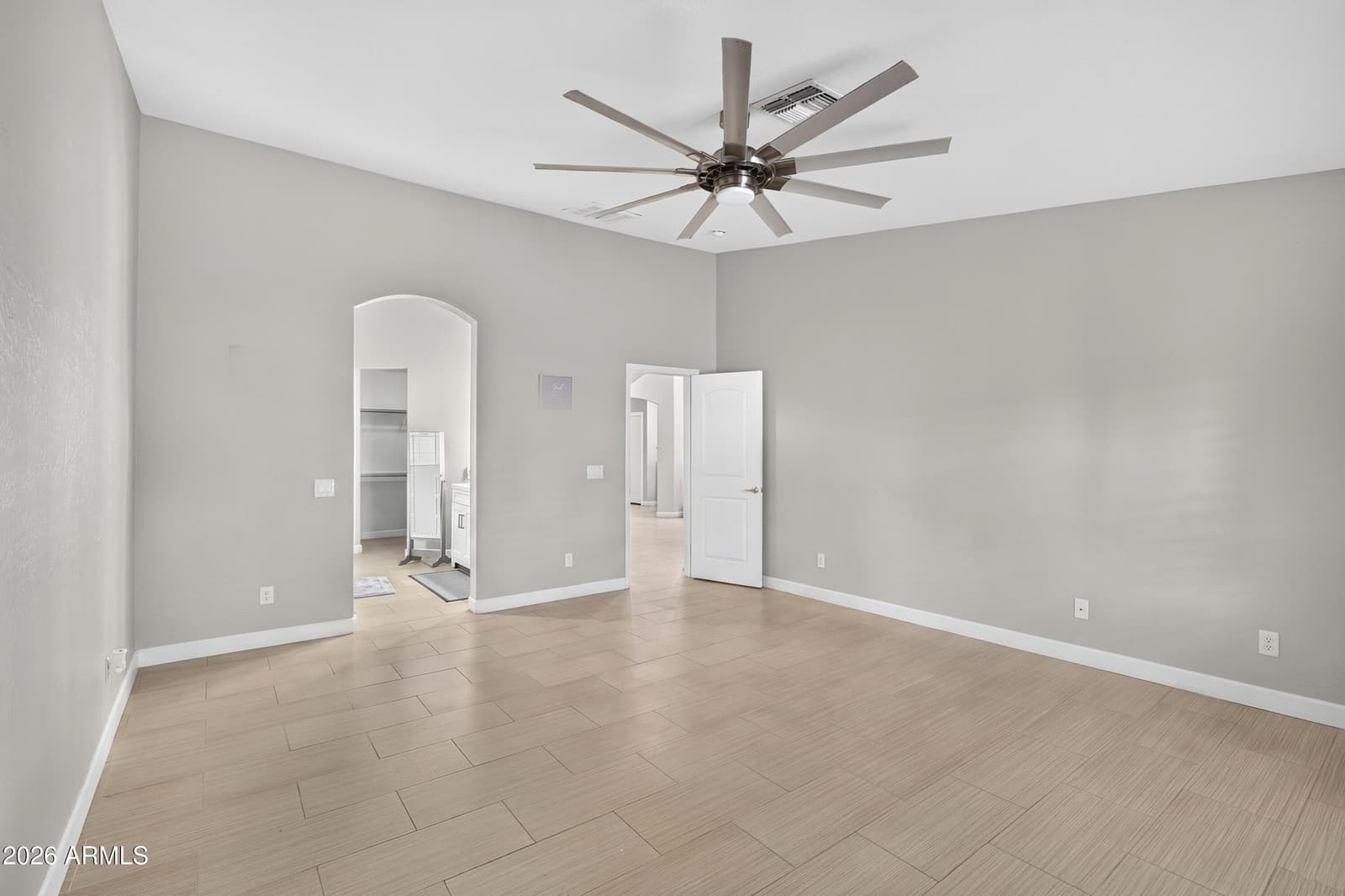 8566 W Keim Drive, Glendale, AZ 85305 — photo 20 of 40