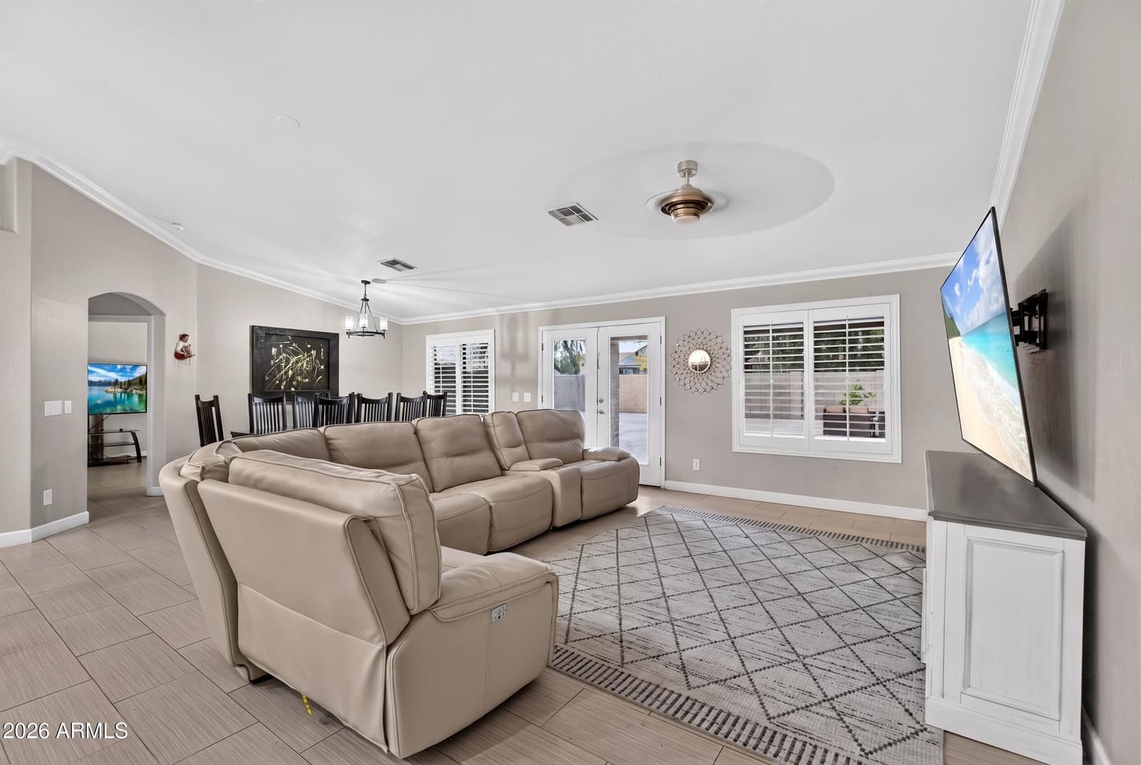 8566 W Keim Drive, Glendale, AZ 85305 — photo 10 of 40