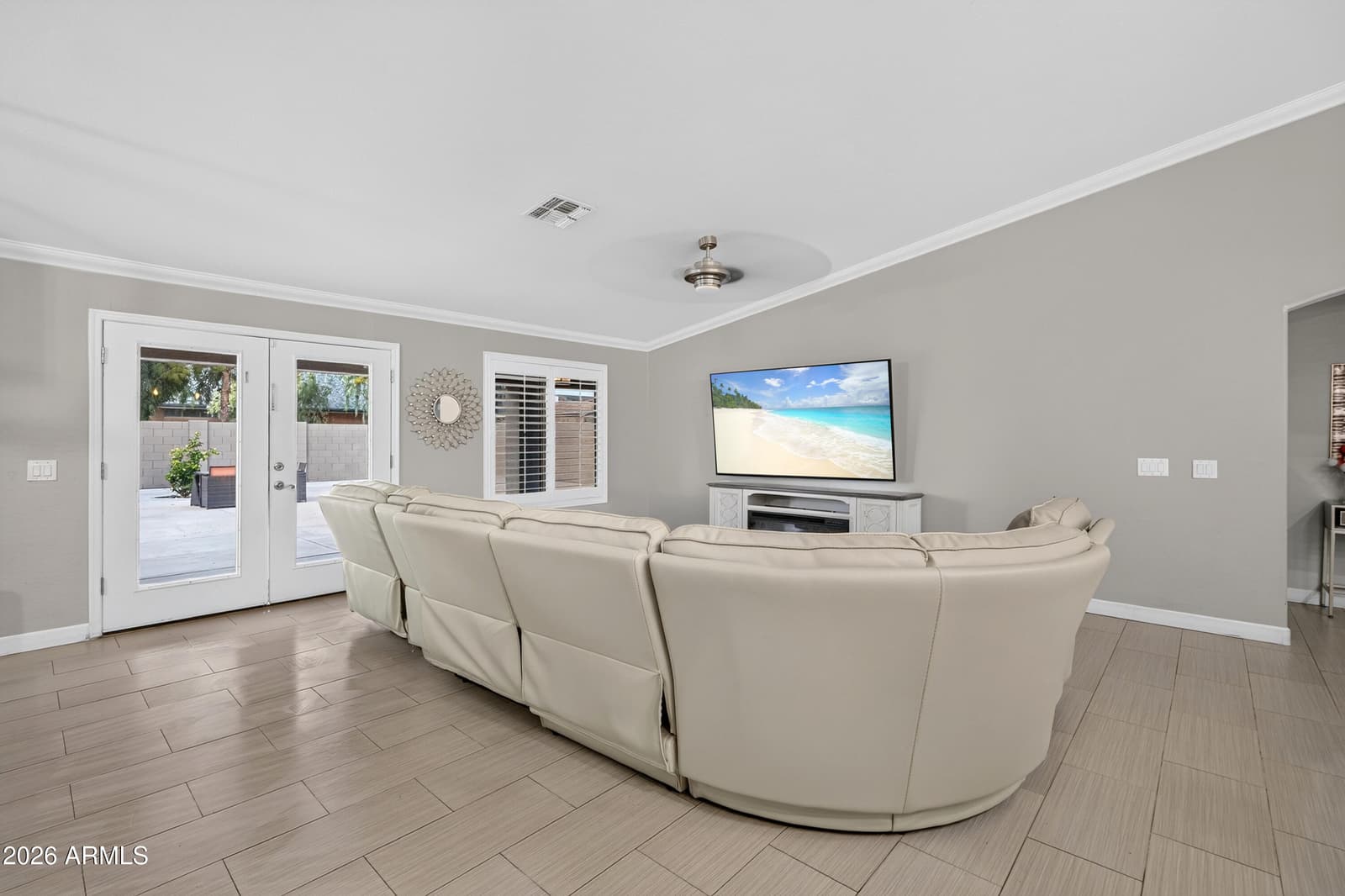 8566 W Keim Drive, Glendale, AZ 85305 — photo 8 of 40