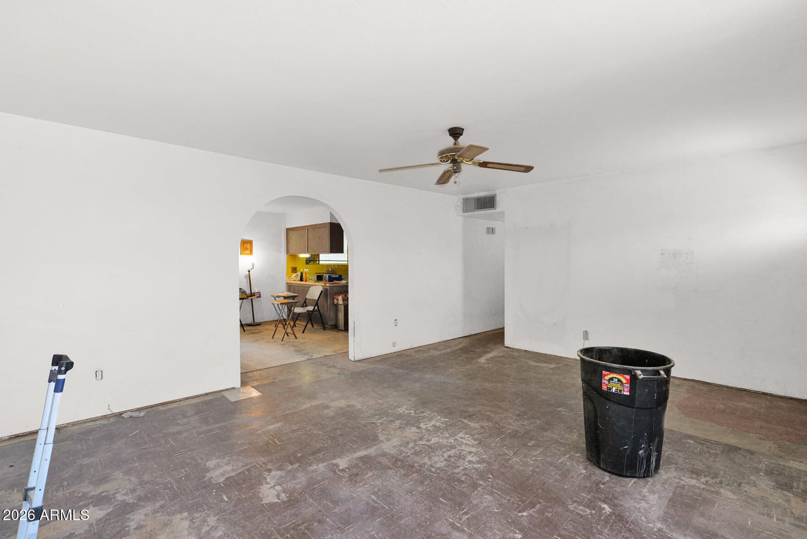 5838 N 64th Drive, Glendale, AZ 85301 — photo 6 of 24