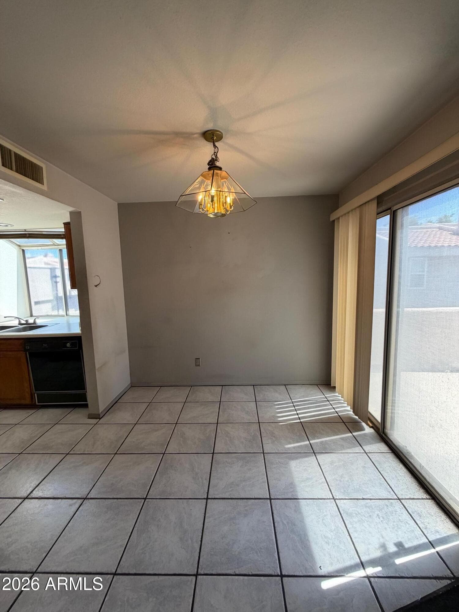 2834 S Extension Road 2042, Mesa, AZ 85210 — photo 4 of 7
