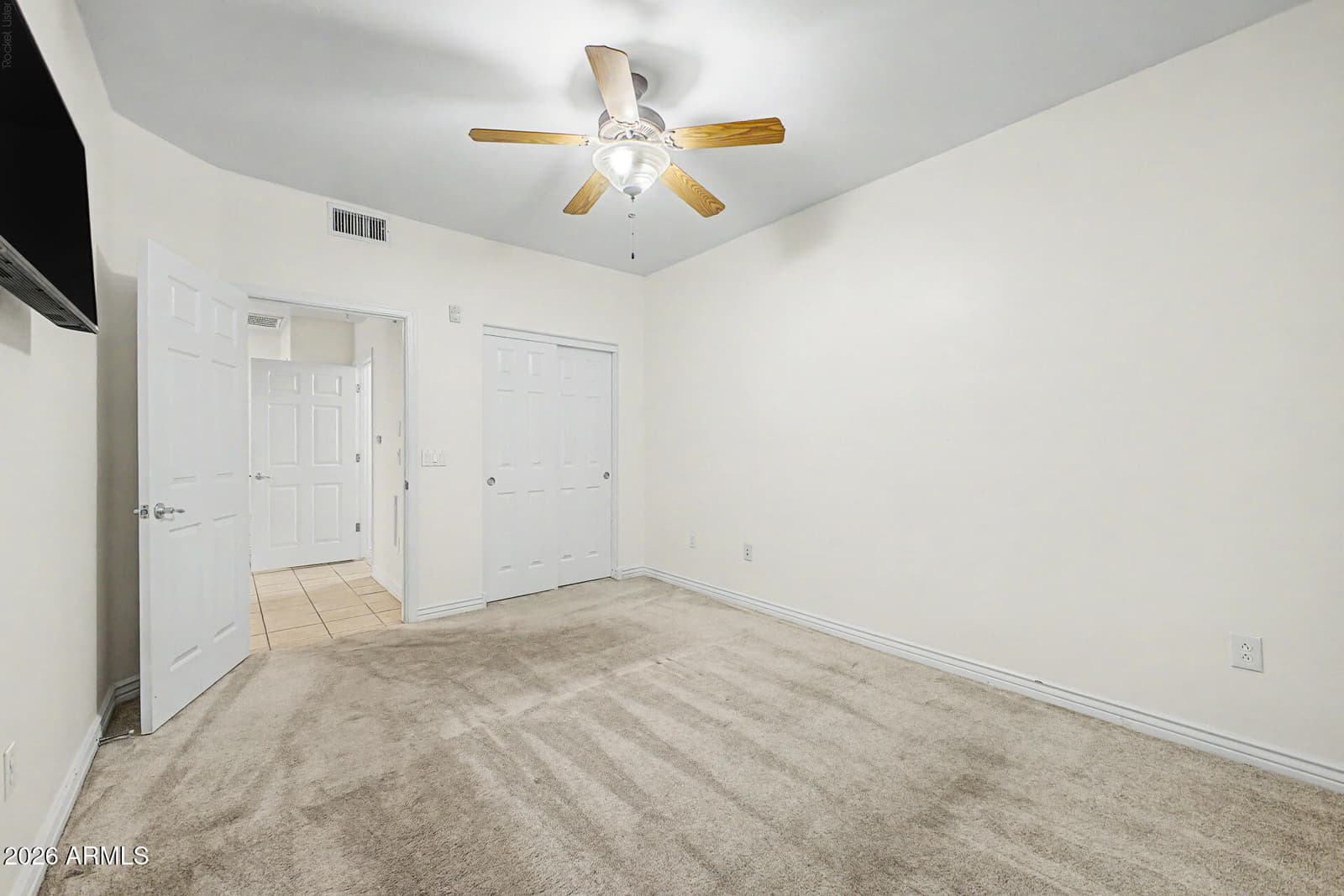 5450 E Deer Valley Drive 1223, Phoenix, AZ 85054 — photo 14 of 59