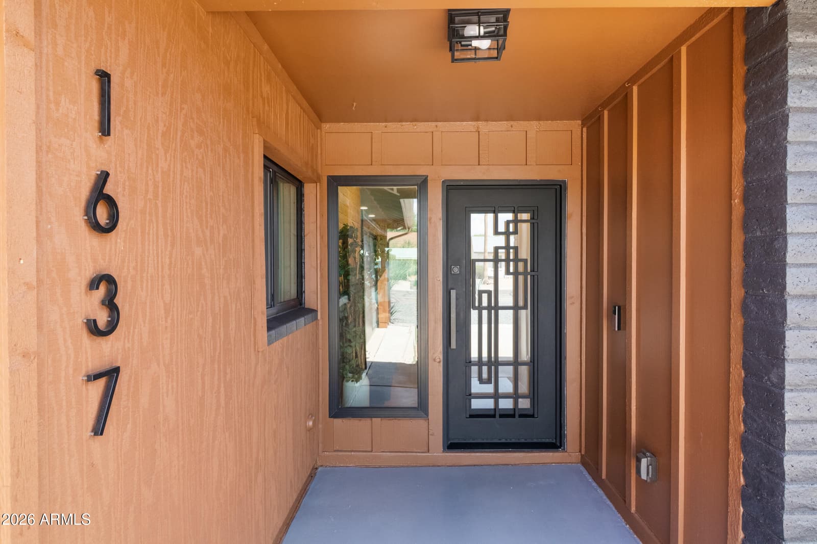 1637 W Griswold Road, Phoenix, AZ 85021 — photo 4 of 60