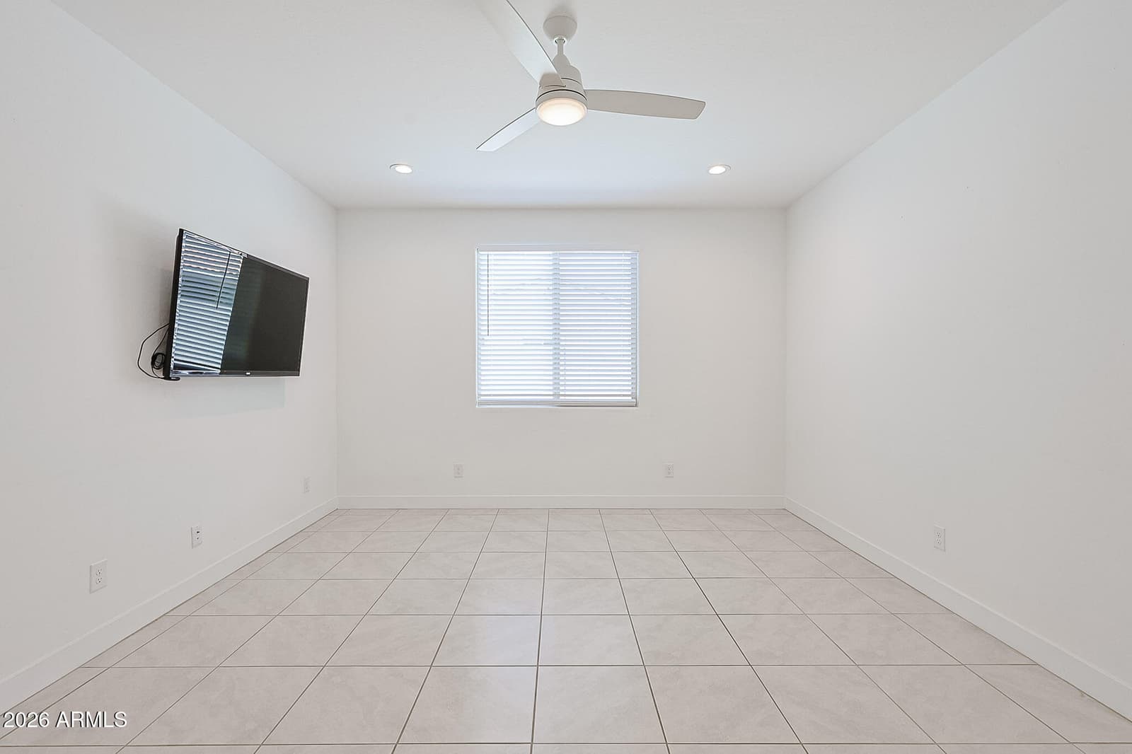 10966 W Melvin Street, Avondale, AZ 85323 — photo 12 of 47