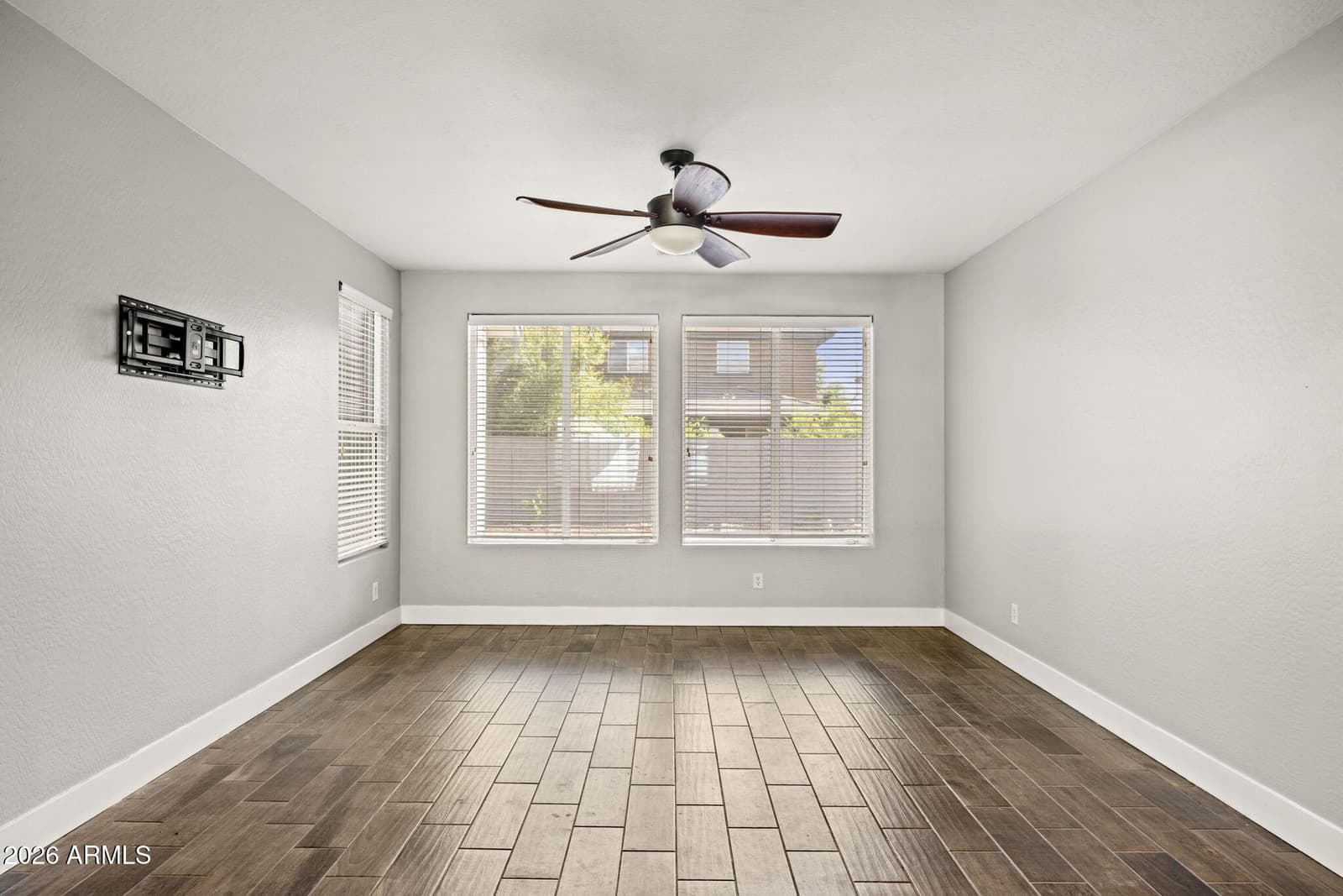 3661 E Palo Verde Street, Gilbert, AZ 85296 — photo 10 of 34