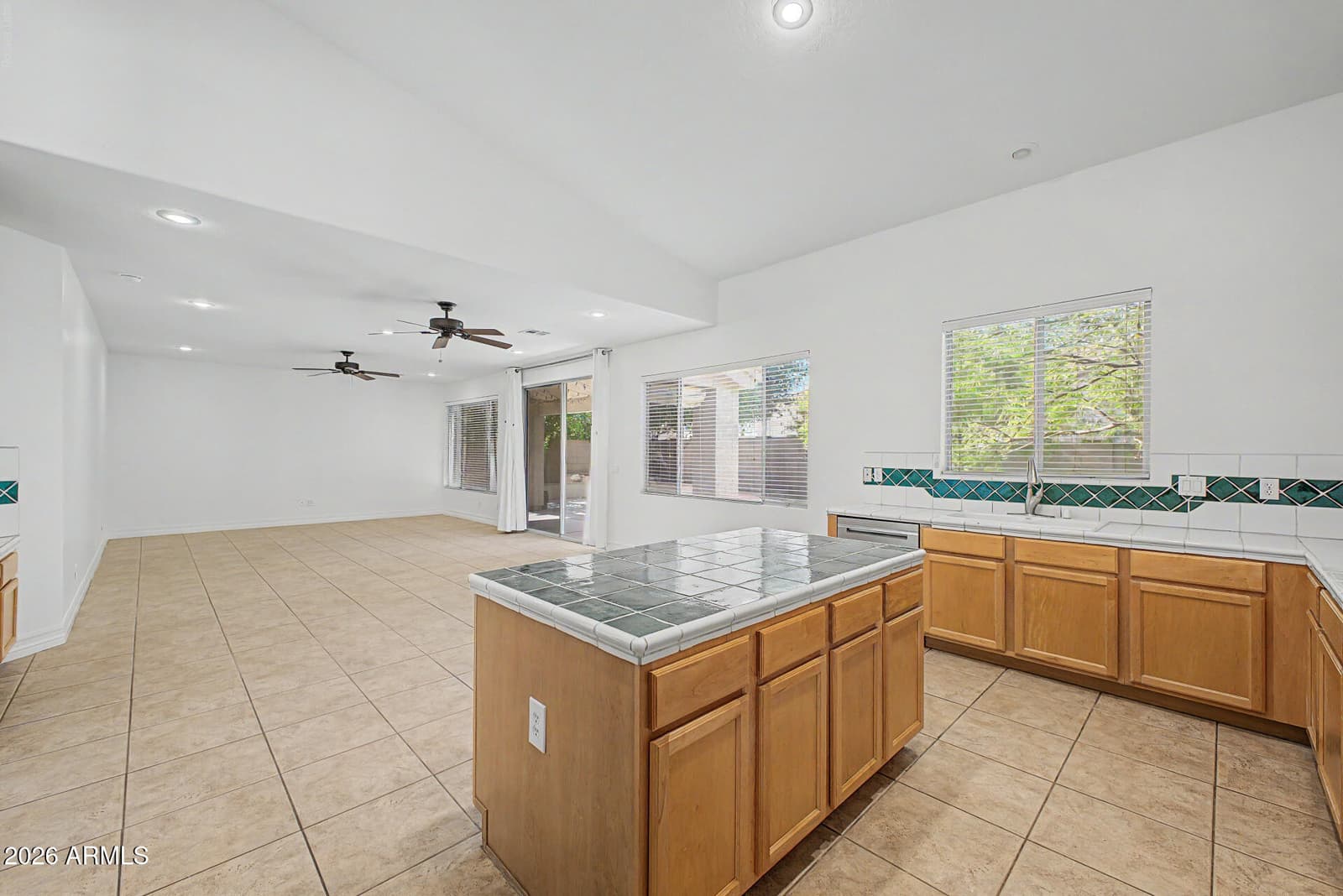 1223 W Waltann Lane, Phoenix, AZ 85023 — photo 9 of 51