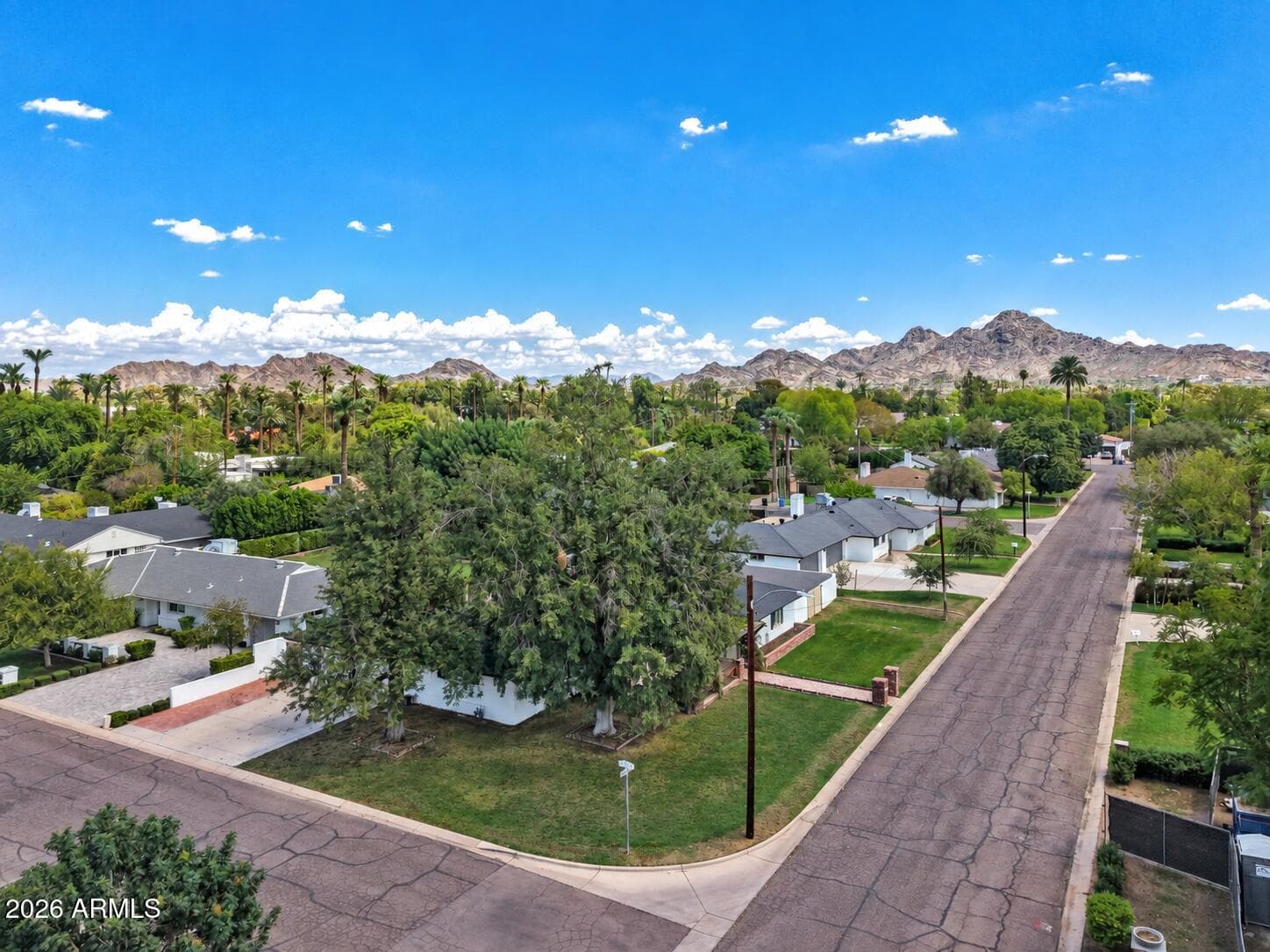 128 E Myrtle Avenue, Phoenix, AZ 85020 — photo 36 of 46