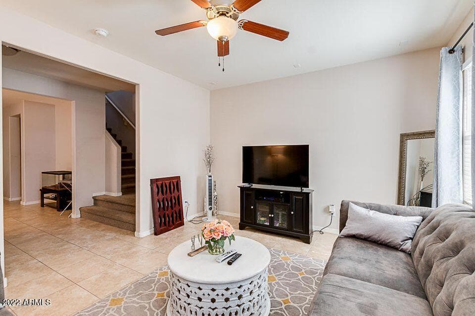 4072 E Oakland Street, Gilbert, AZ 85295 — photo 3 of 22