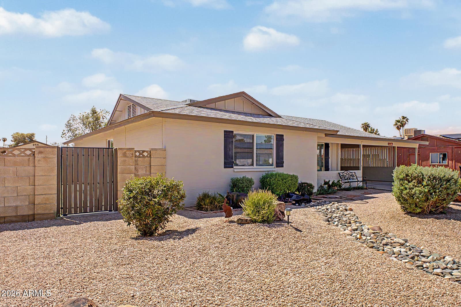 3327 W Mountain View Road, Phoenix, AZ 85051 — photo 4 of 32