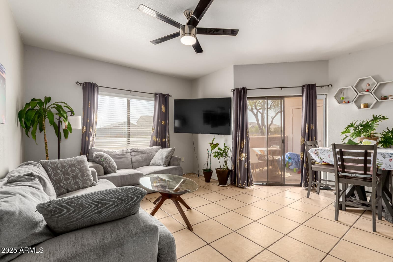 10030 W Indian School Road 111, Phoenix, AZ 85037 — photo 9 of 45
