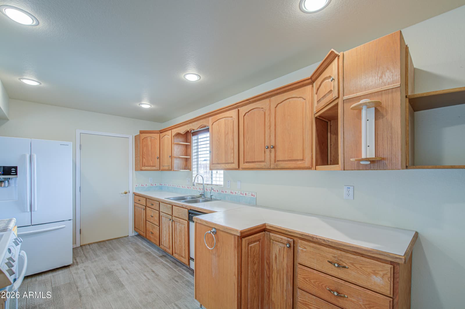 7202 W Cholla Street, Peoria, AZ 85345 — photo 19 of 41