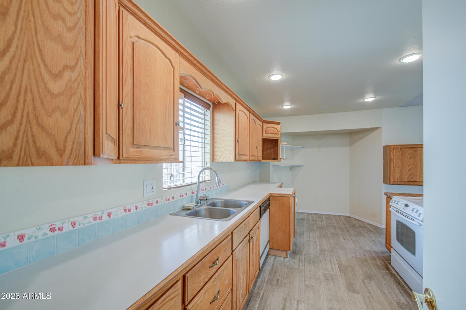 7202 W Cholla Street, Peoria, AZ 85345 — photo 22 of 41