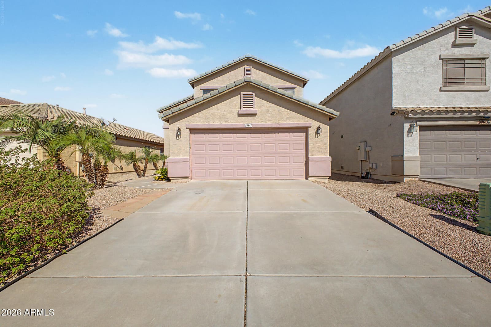 37947 N Luke Lane, San Tan Valley, AZ 85140 — photo 1 of 41