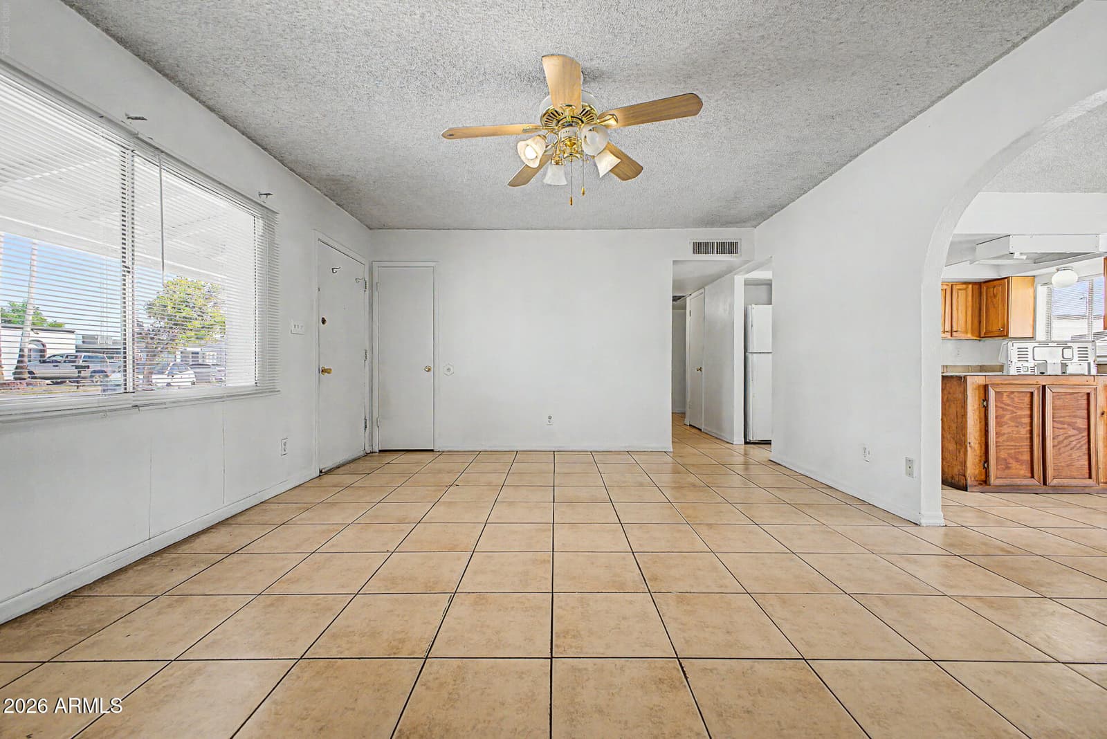 8201 W Sells Drive, Phoenix, AZ 85033 — photo 5 of 26