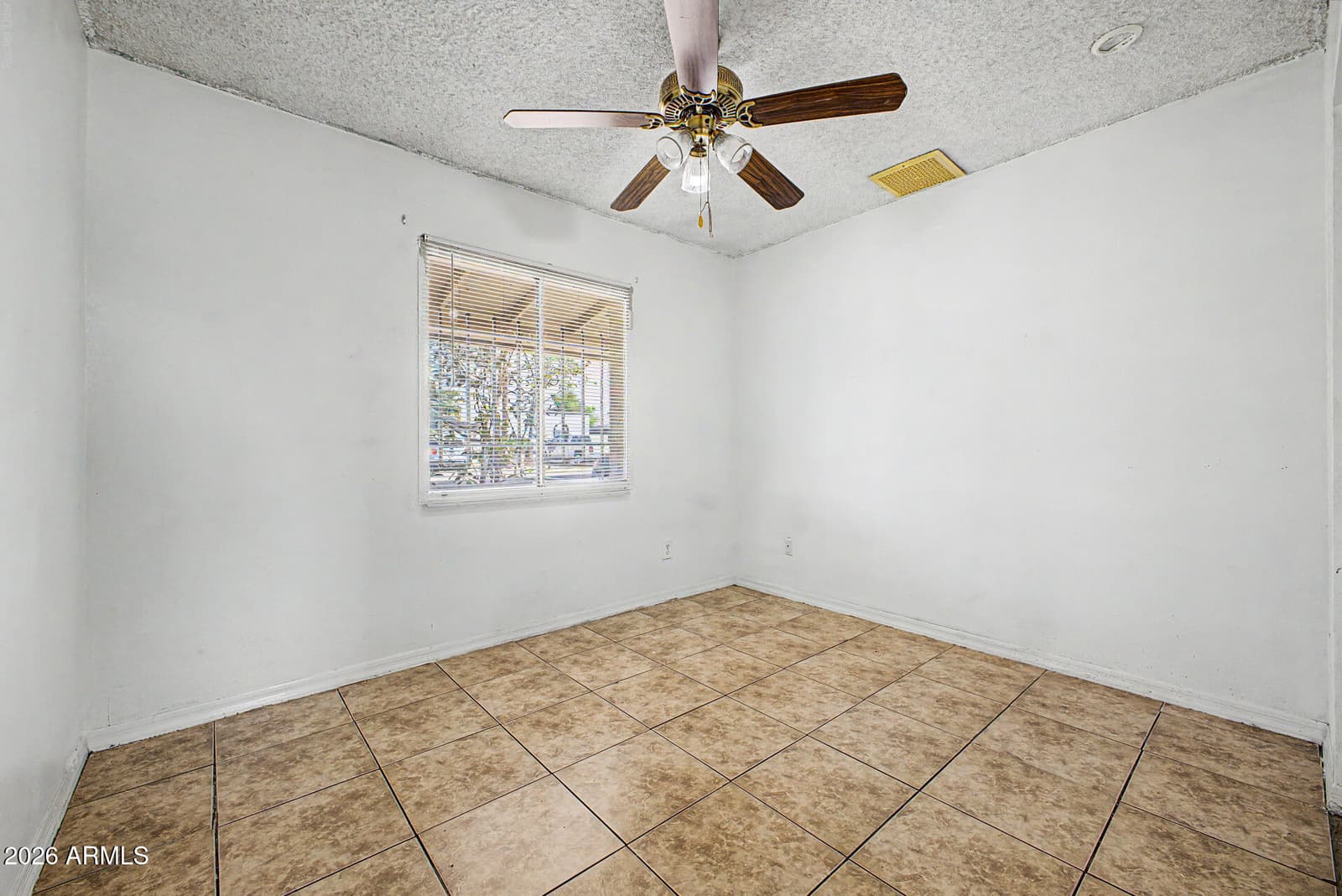 8201 W Sells Drive, Phoenix, AZ 85033 — photo 16 of 26