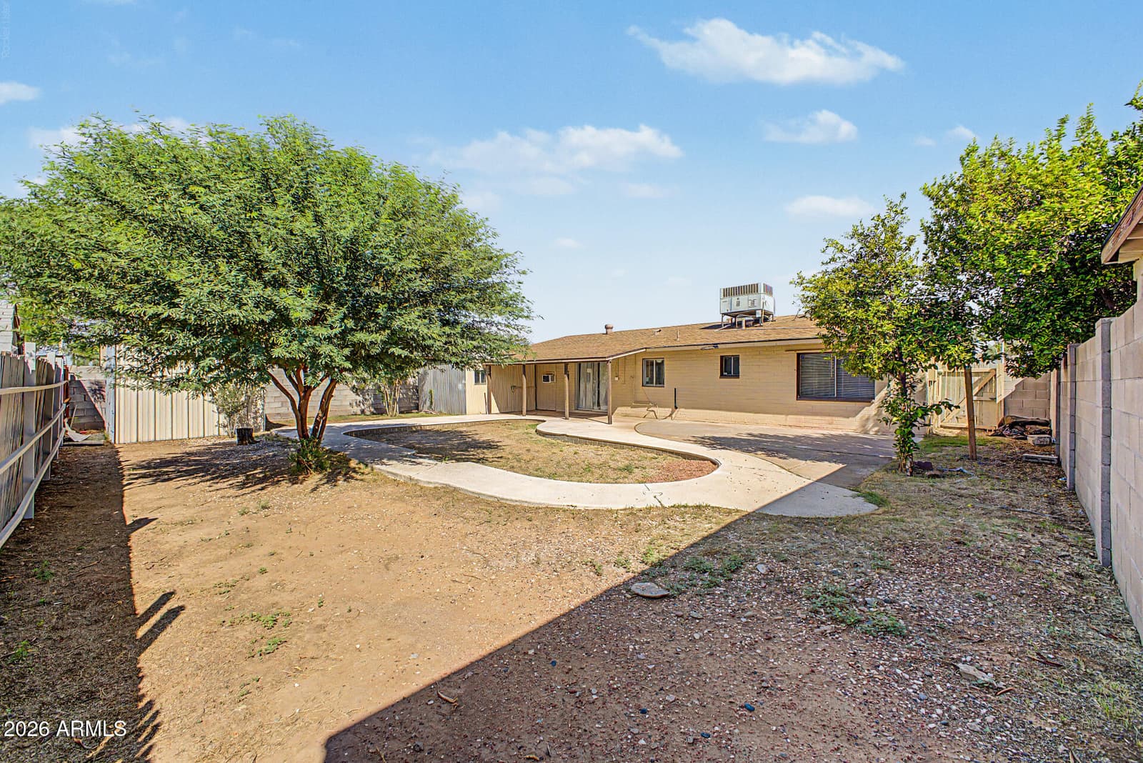 8201 W Sells Drive, Phoenix, AZ 85033 — photo 25 of 26