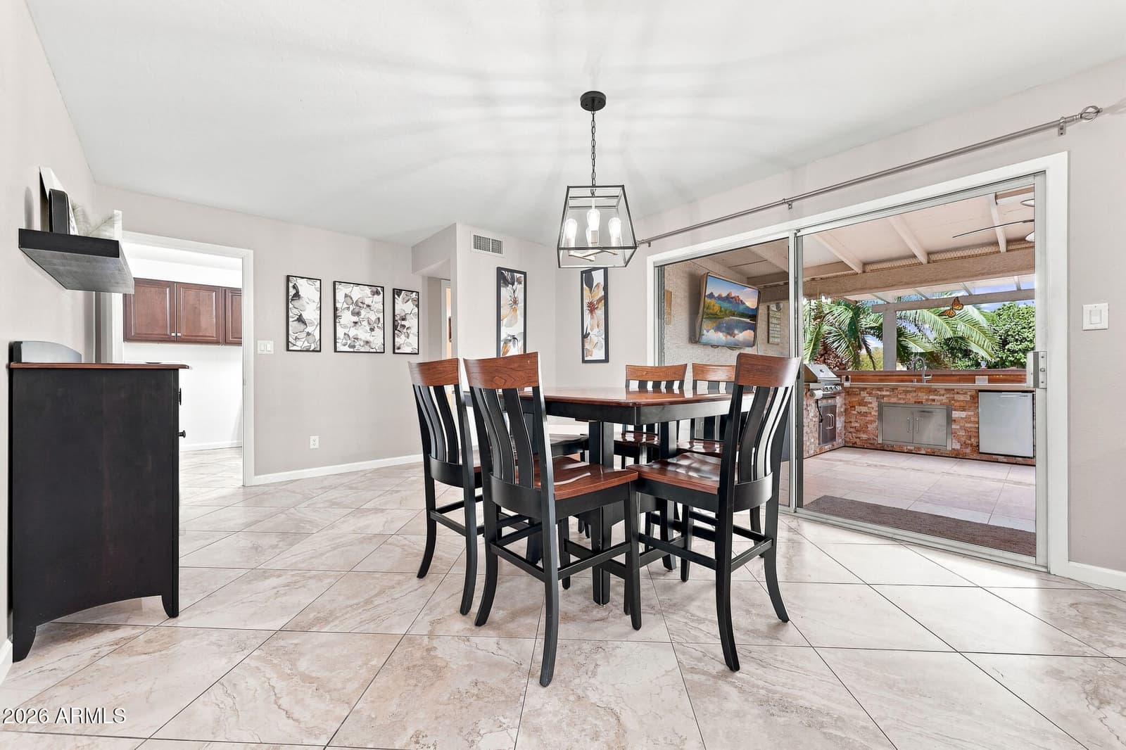 922 S Ember Circle, Mesa, AZ 85208 — photo 17 of 47