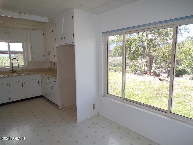 564 E Noble Drive, Globe, AZ 85501 — photo 11 of 34