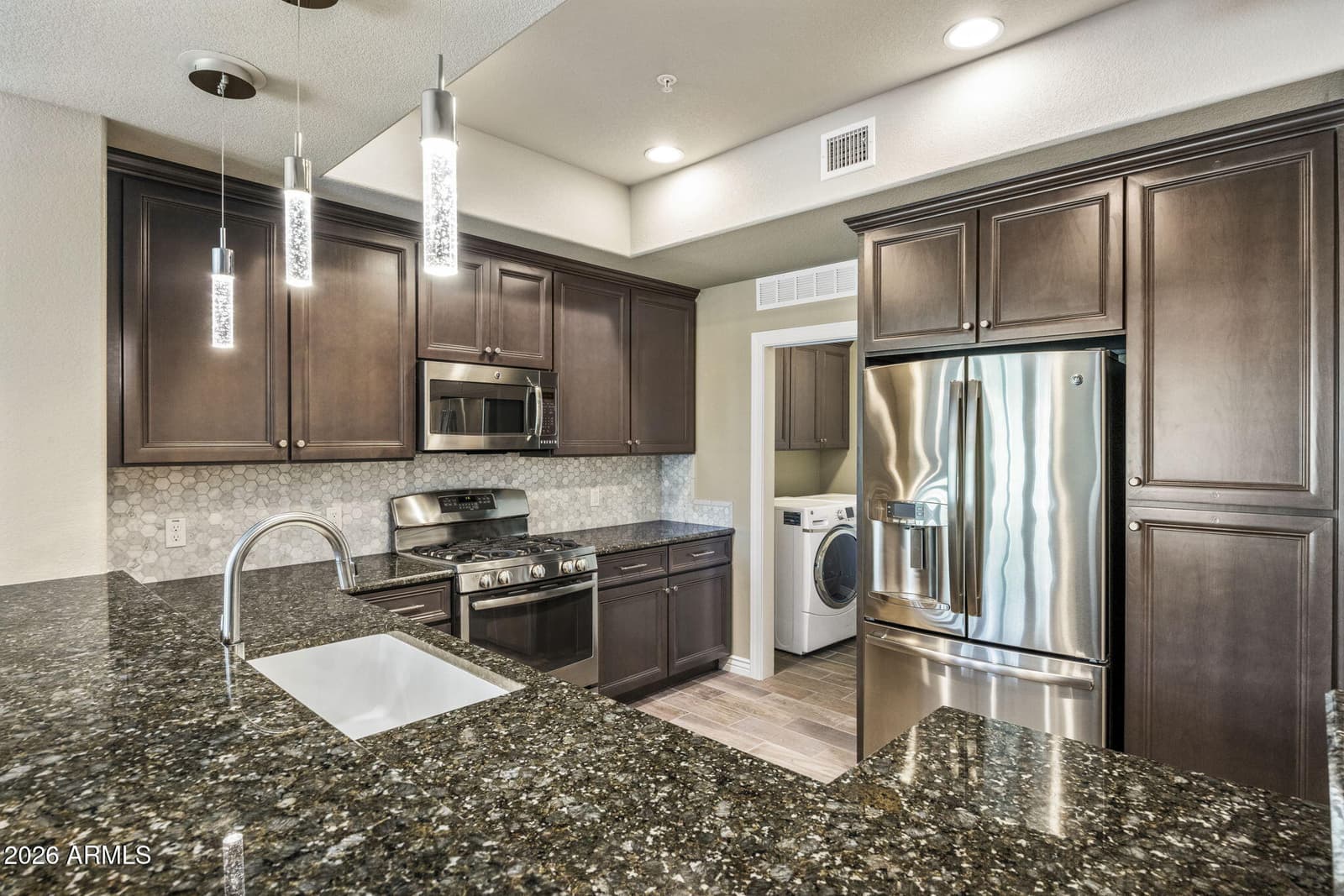 7601 E Indian Bend Road 2055, Scottsdale, AZ 85250 — photo 5 of 32