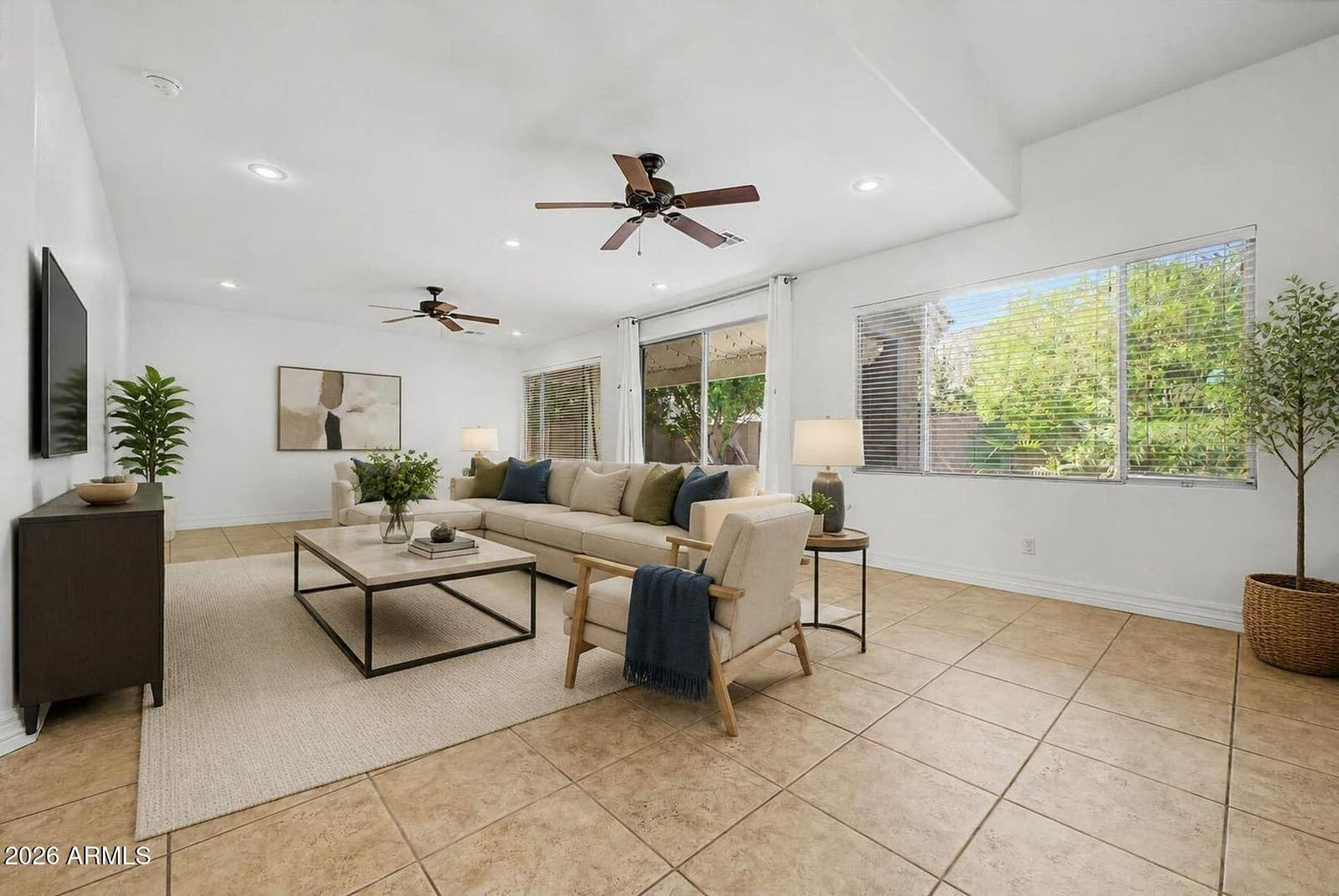 1223 W Waltann Lane, Phoenix, AZ 85023 — photo 4 of 51