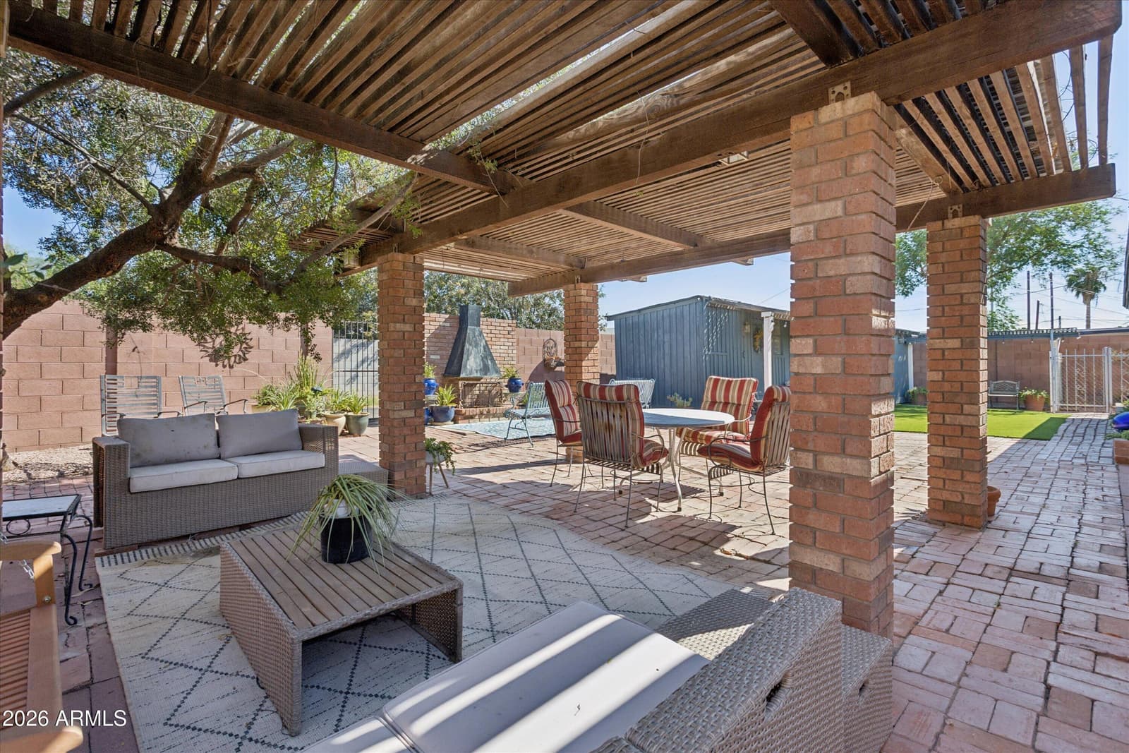 116 W Orchid Lane, Chandler, AZ 85225 — photo 3 of 37