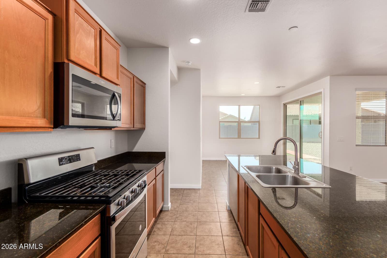 4123 S 97th Drive, Tolleson, AZ 85353 — photo 4 of 32