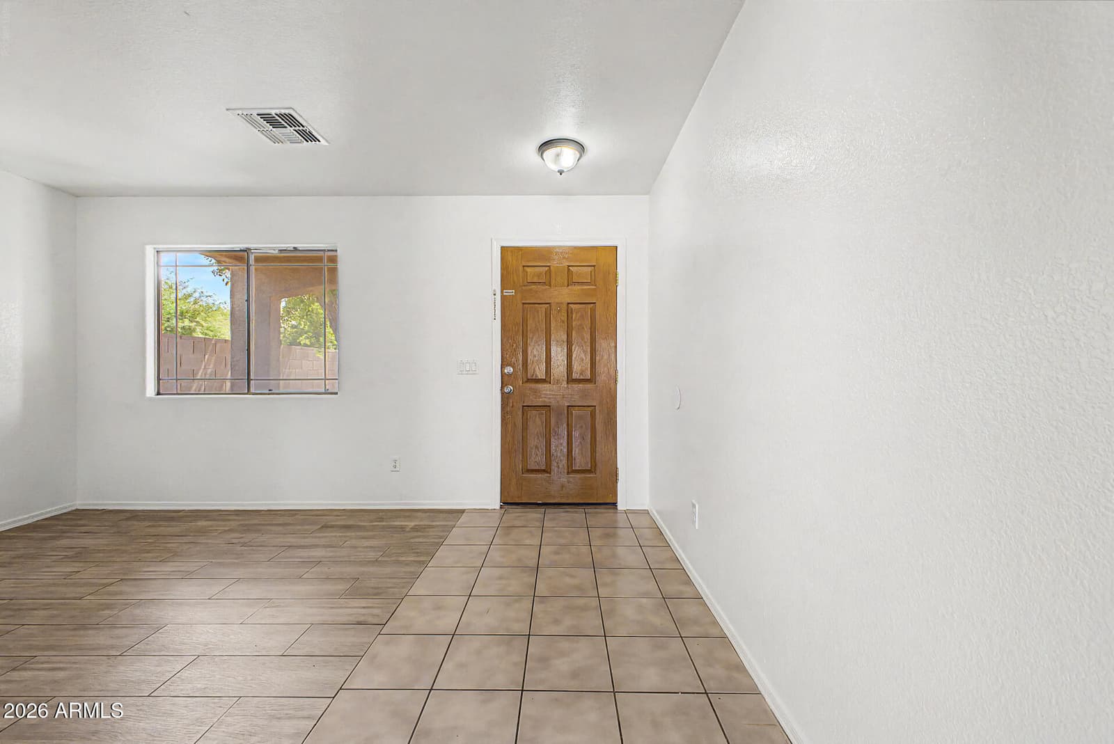 1988 E Silversmith Trail, San Tan Valley, AZ 85143 — photo 9 of 56