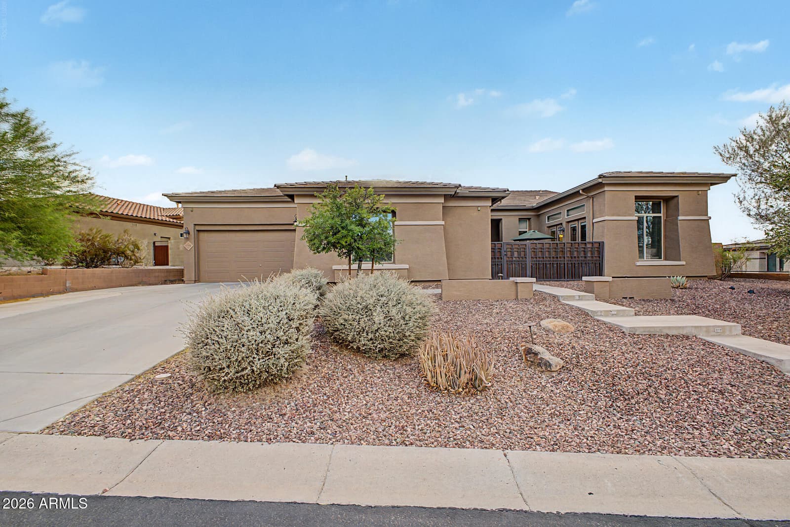8506 S 29th Way, Phoenix, AZ 85042 — photo 1 of 56