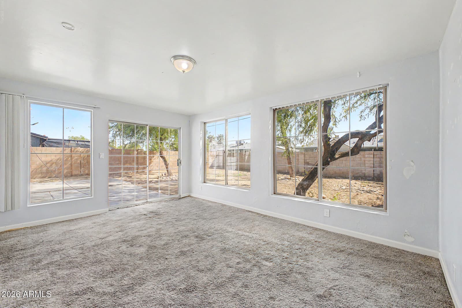 5633 N 63rd Drive, Glendale, AZ 85301 — photo 14 of 35