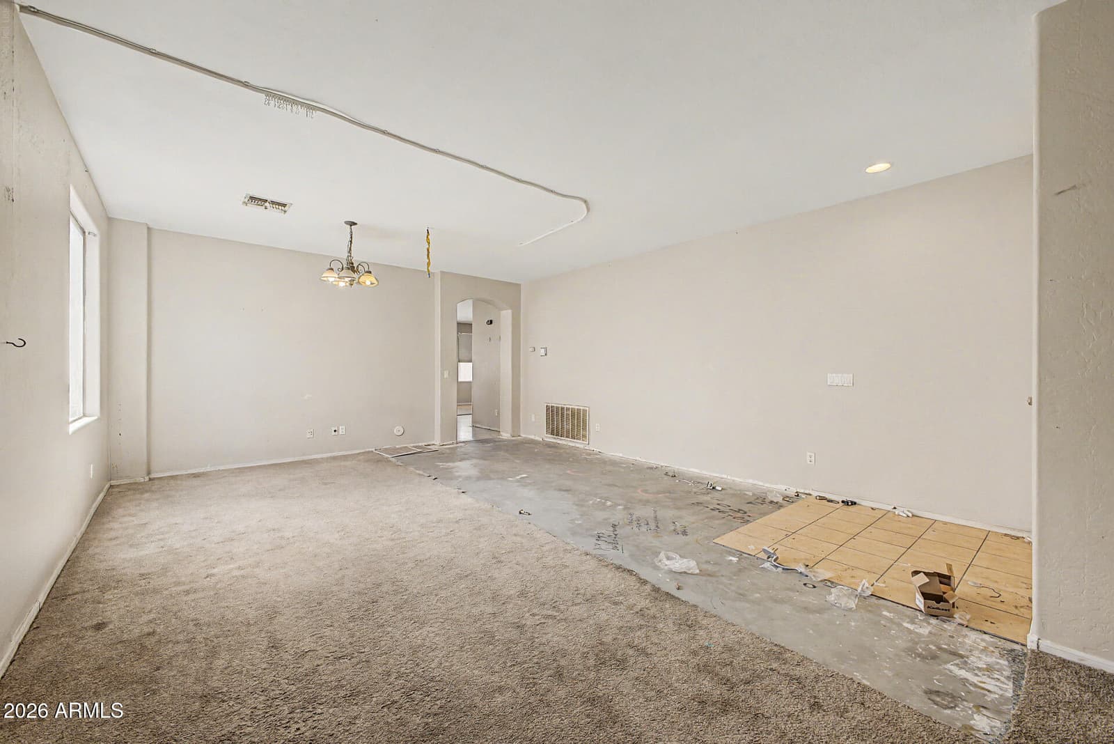 10153 W Riverside Avenue, Tolleson, AZ 85353 — photo 8 of 64