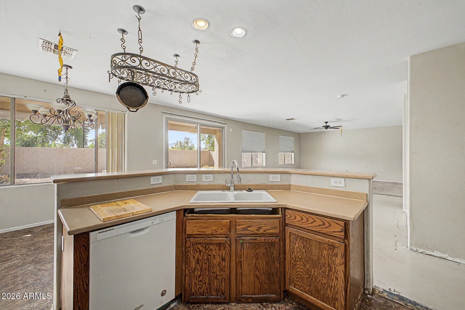 10153 W Riverside Avenue, Tolleson, AZ 85353 — photo 17 of 64