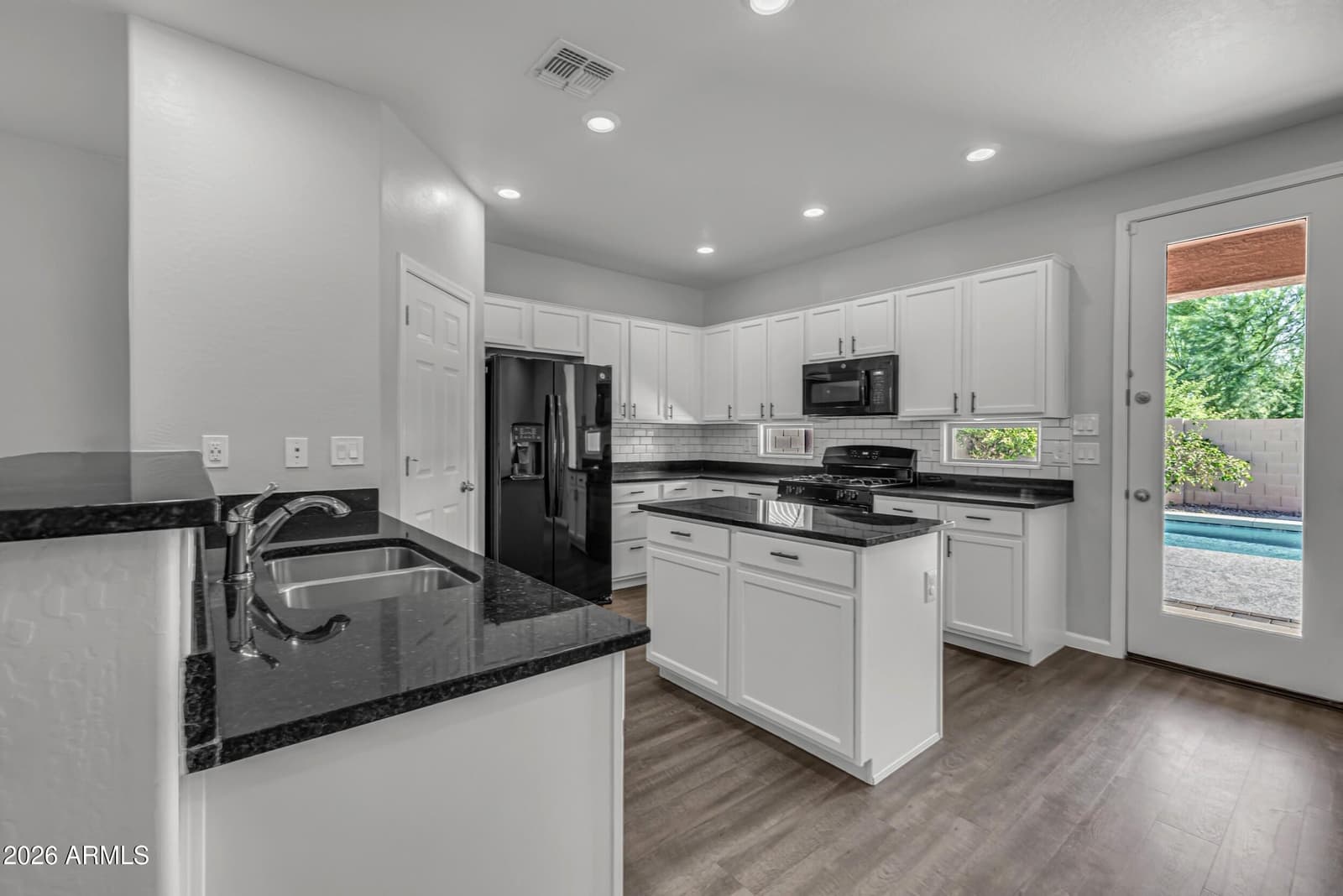 36909 N Coronado Lane, San Tan Valley, AZ 85140 — photo 18 of 51