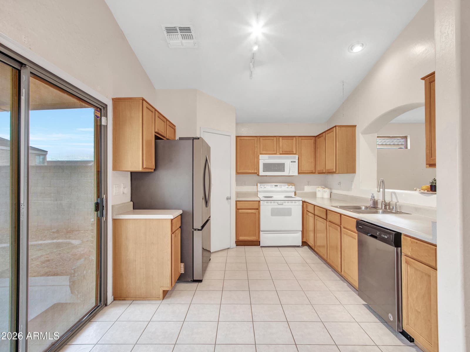 12401 W Dreyfus Drive, El Mirage, AZ 85335 — photo 11 of 35