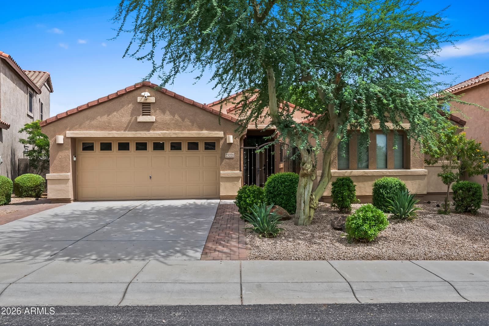23221 N 40th Way, Phoenix, AZ 85050 — photo 22 of 32